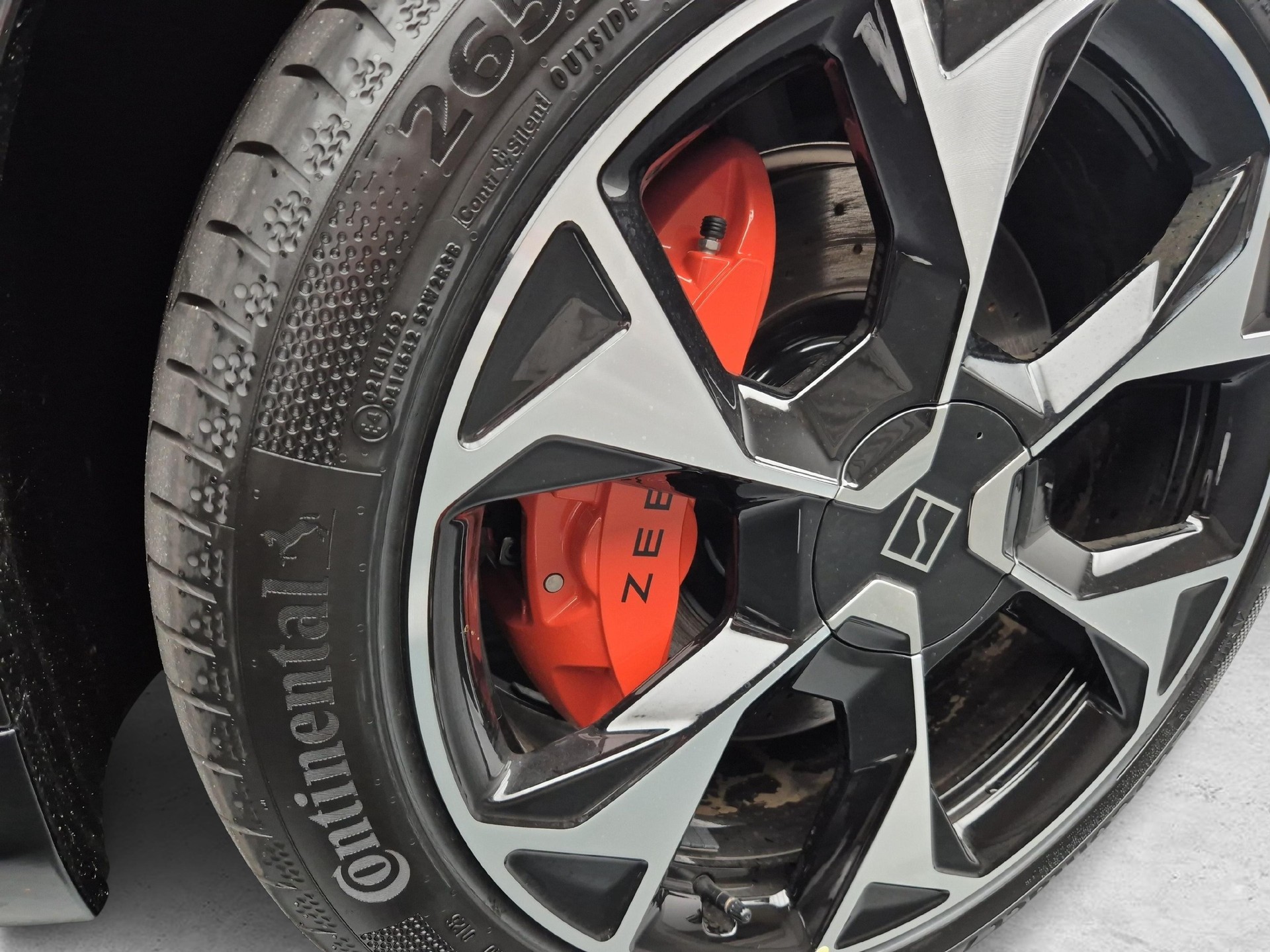 ZEEKR 7X Privilege AWD - ab 1.29% Leasing-image-13