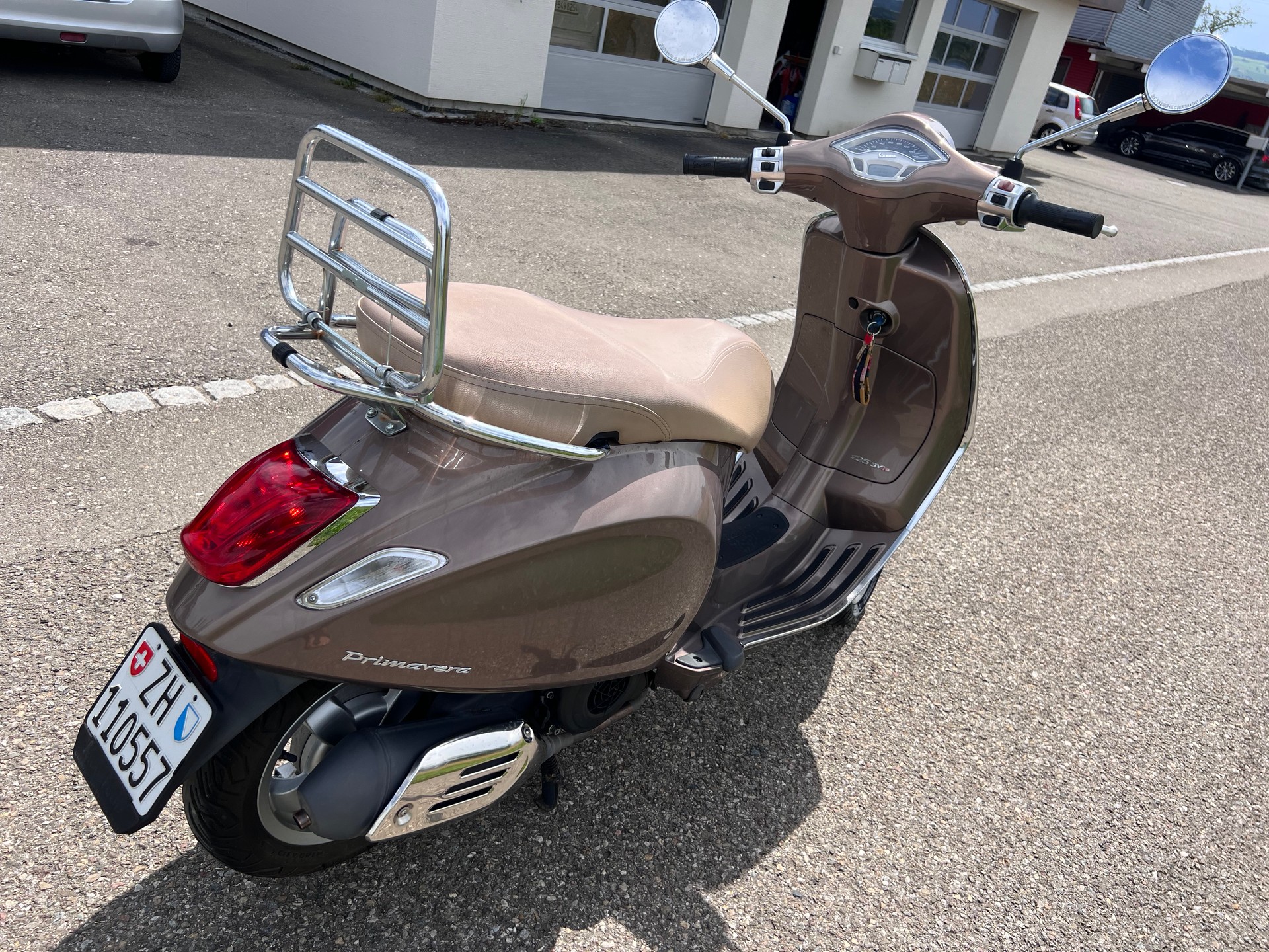 PIAGGIO Vespa 125 Primavera i.e. 3V ABS-image-2