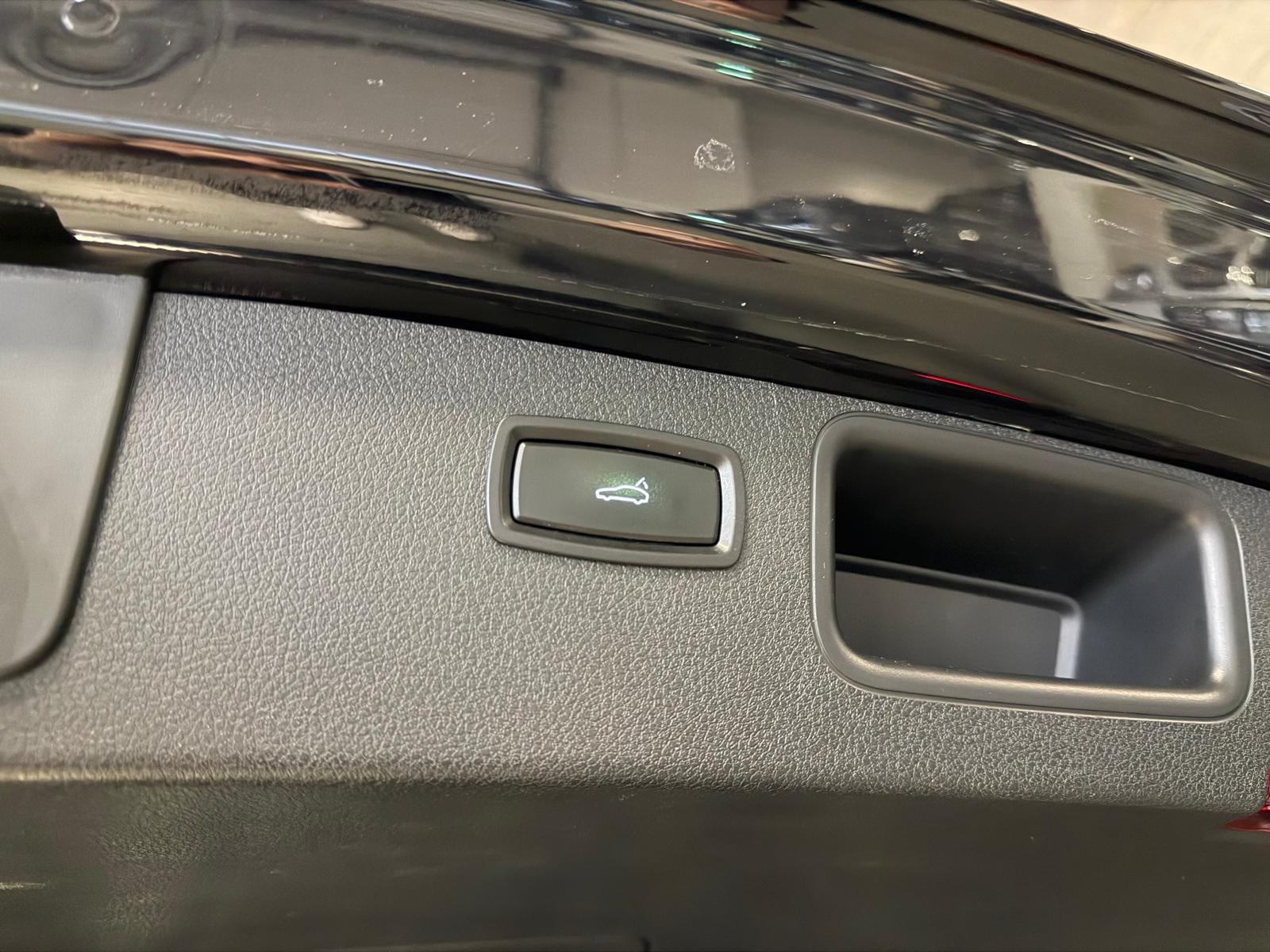 PORSCHE Macan S Diesel PDK-image-13