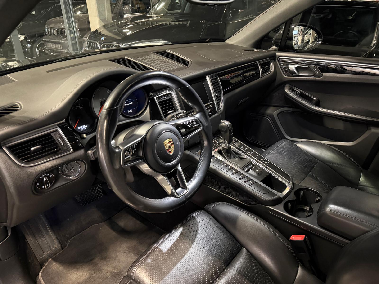 PORSCHE Macan S Diesel PDK-image-7