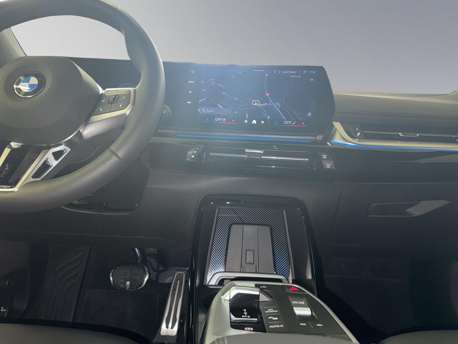 BMW 223d xDrive SDKG Active Tourer-image-11