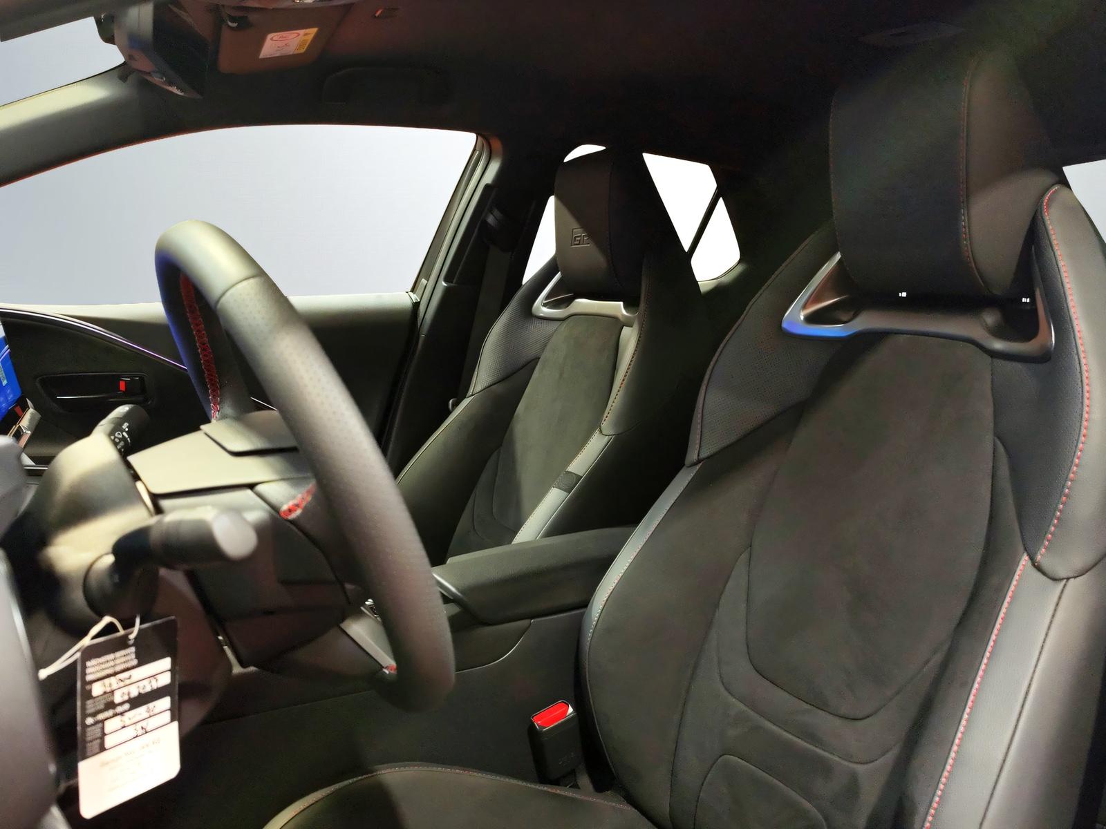 TOYOTA C-HR 2.0 HEV GR Sport Premiere 4x4-image-7