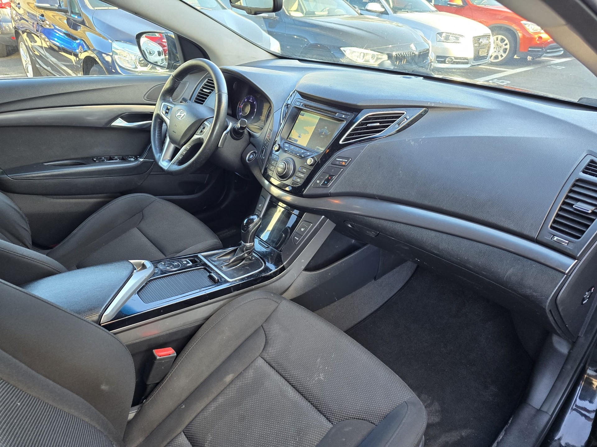 HYUNDAI i40 Wagon 1.7 CRDI Premium Automatic-image-16