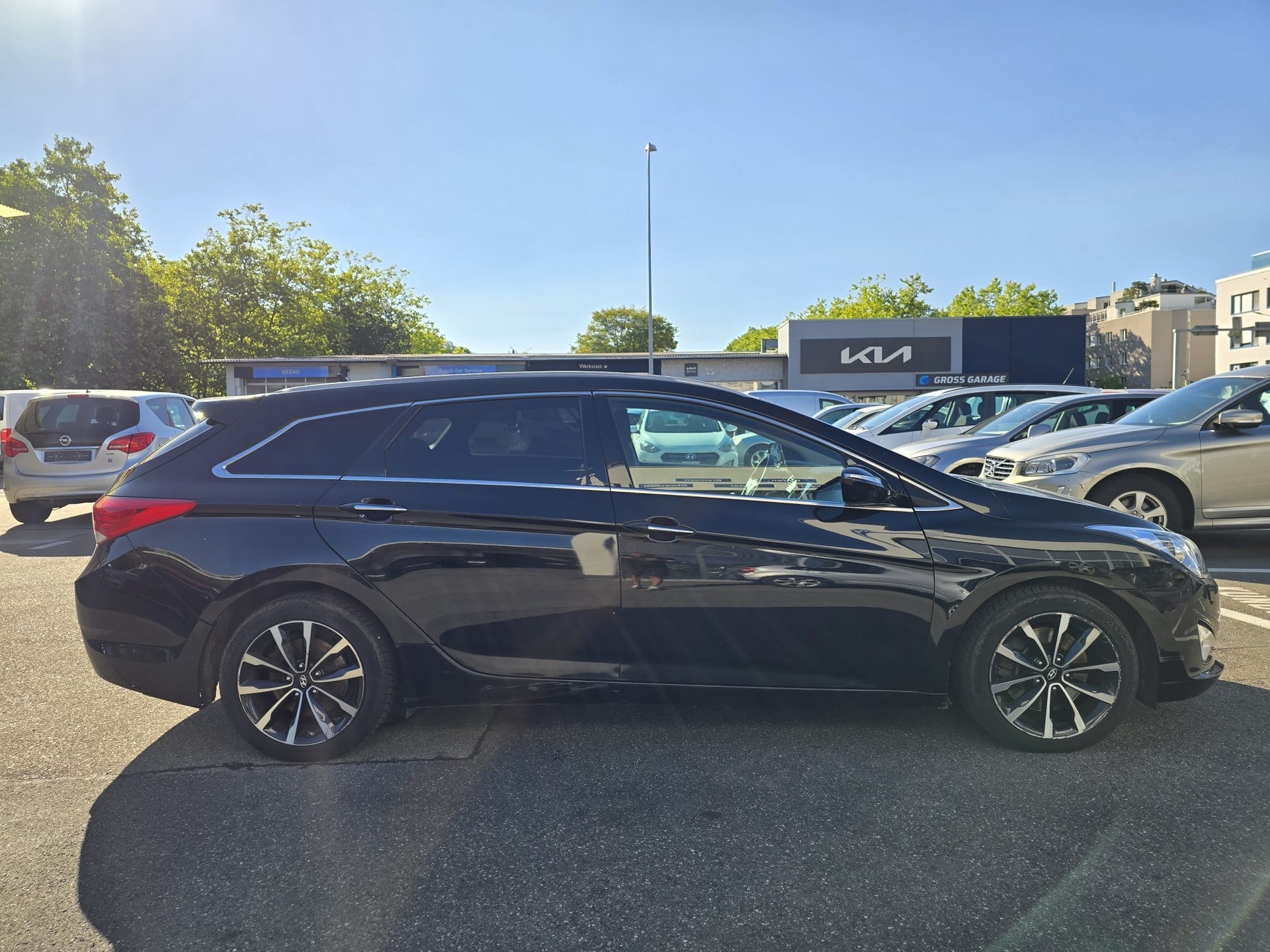 HYUNDAI i40 Wagon 1.7 CRDI Premium Automatic-image-6