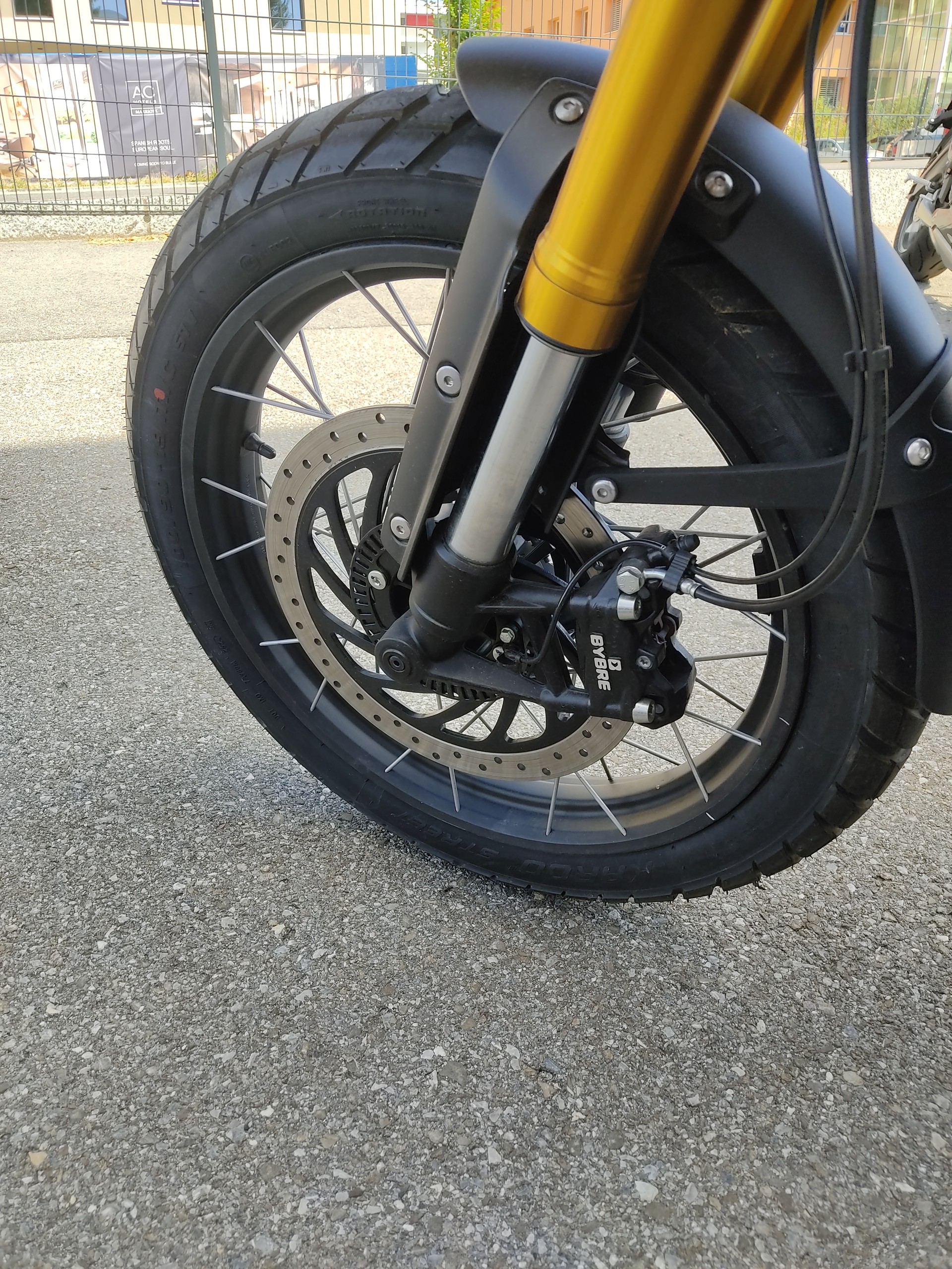 TRIUMPH Scrambler 400 XC-image-8