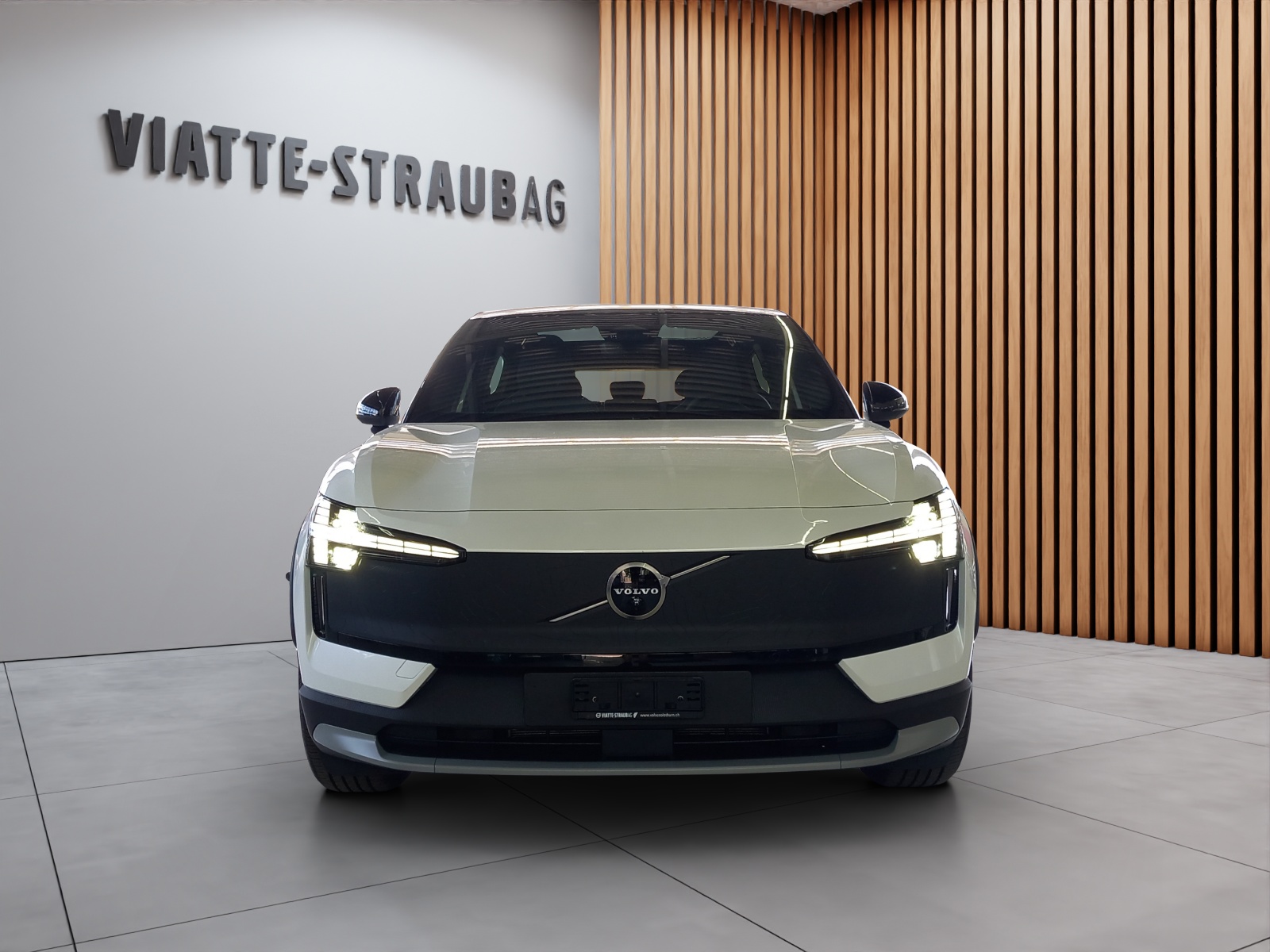 VOLVO EX30 CC E60 Twin Performance AWD-showroom-element-3