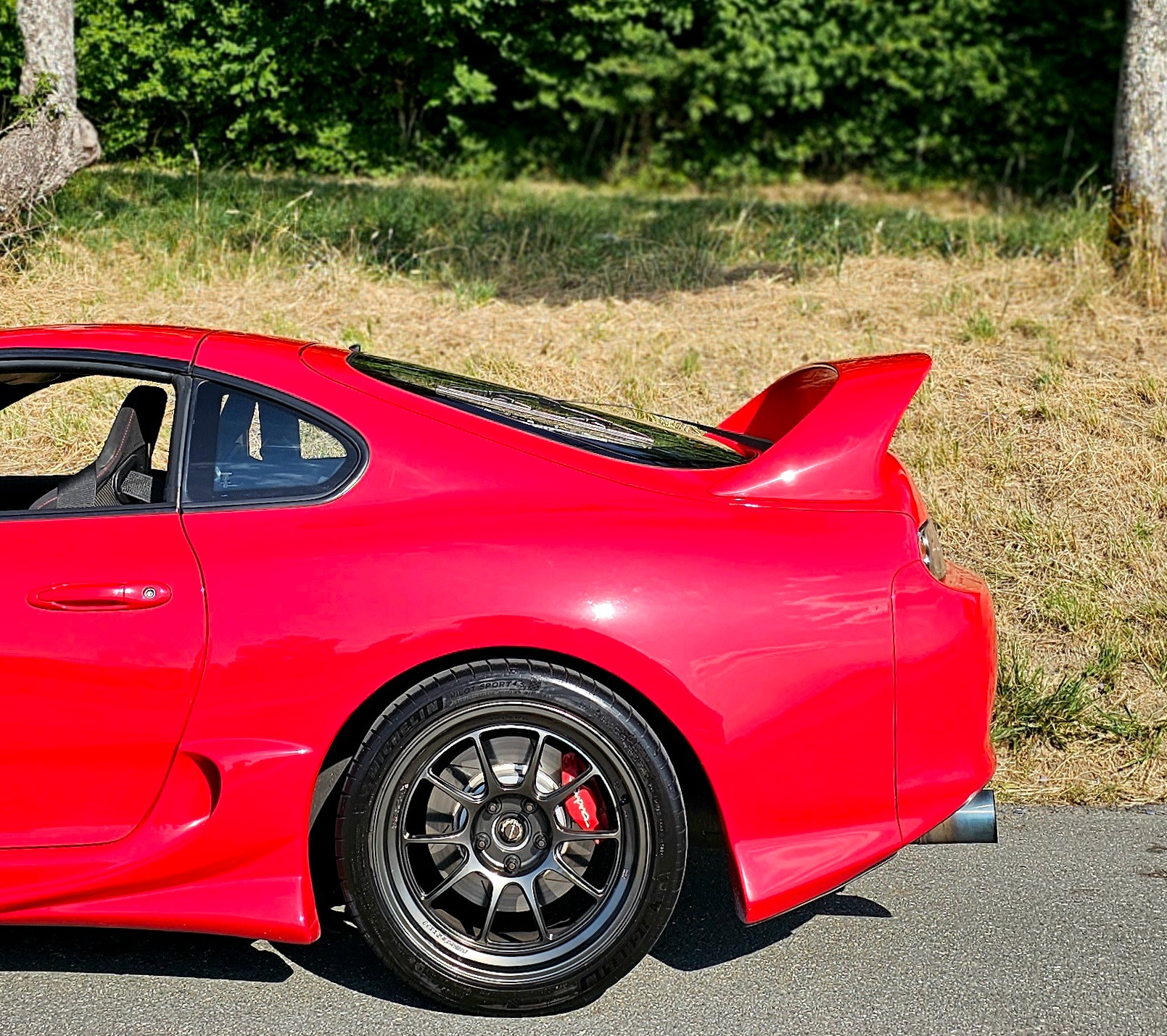TOYOTA 3.0inTwin Turbo-showroom-element-3