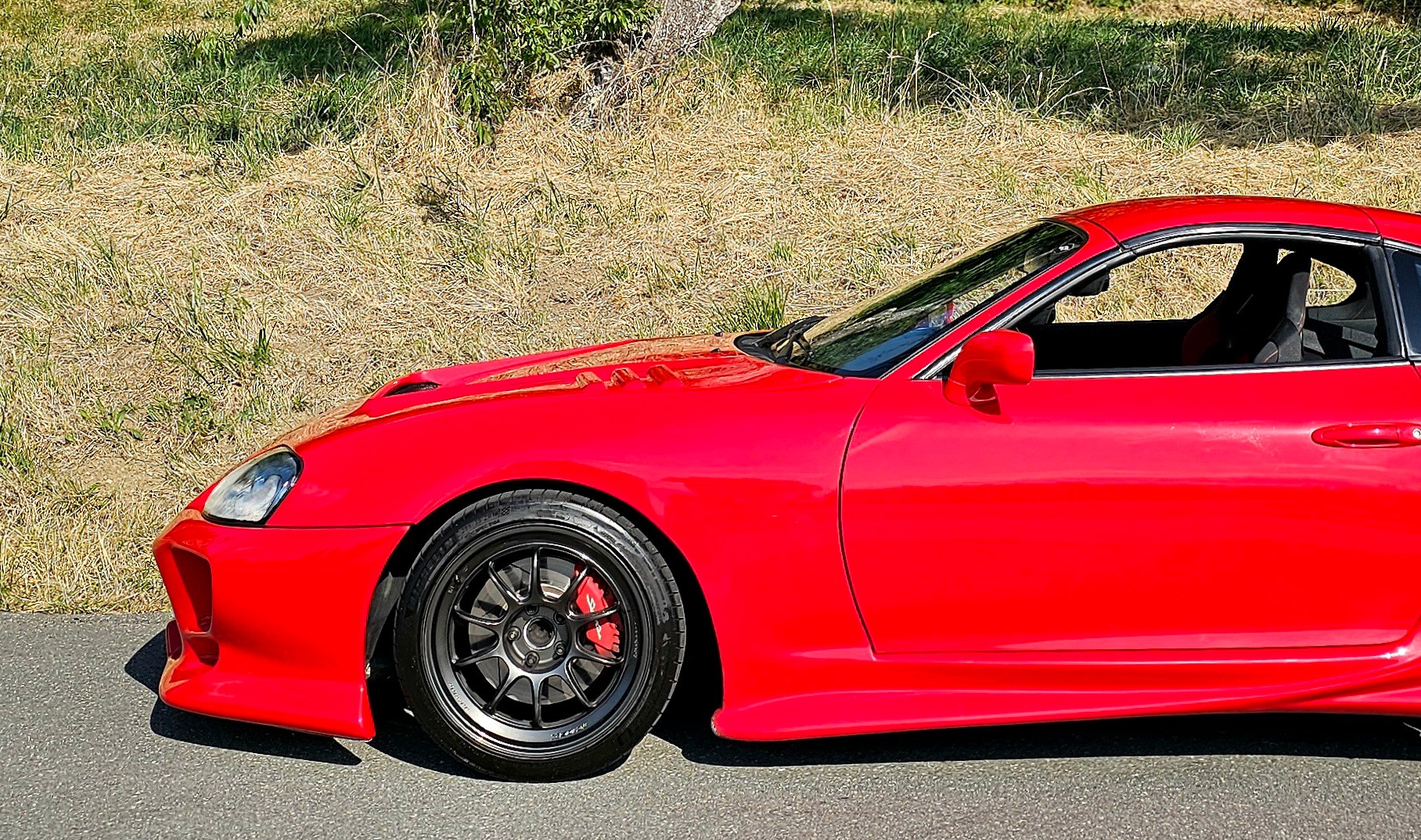 TOYOTA 3.0inTwin Turbo-showroom-element-2
