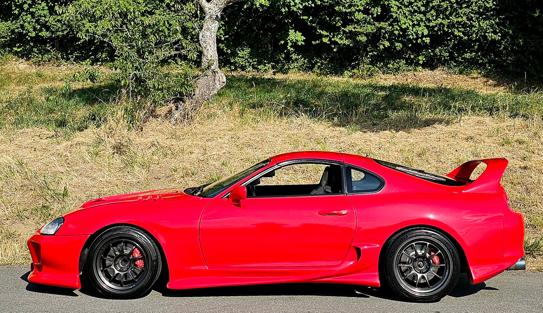TOYOTA 3.0inTwin Turbo-showroom-element-1