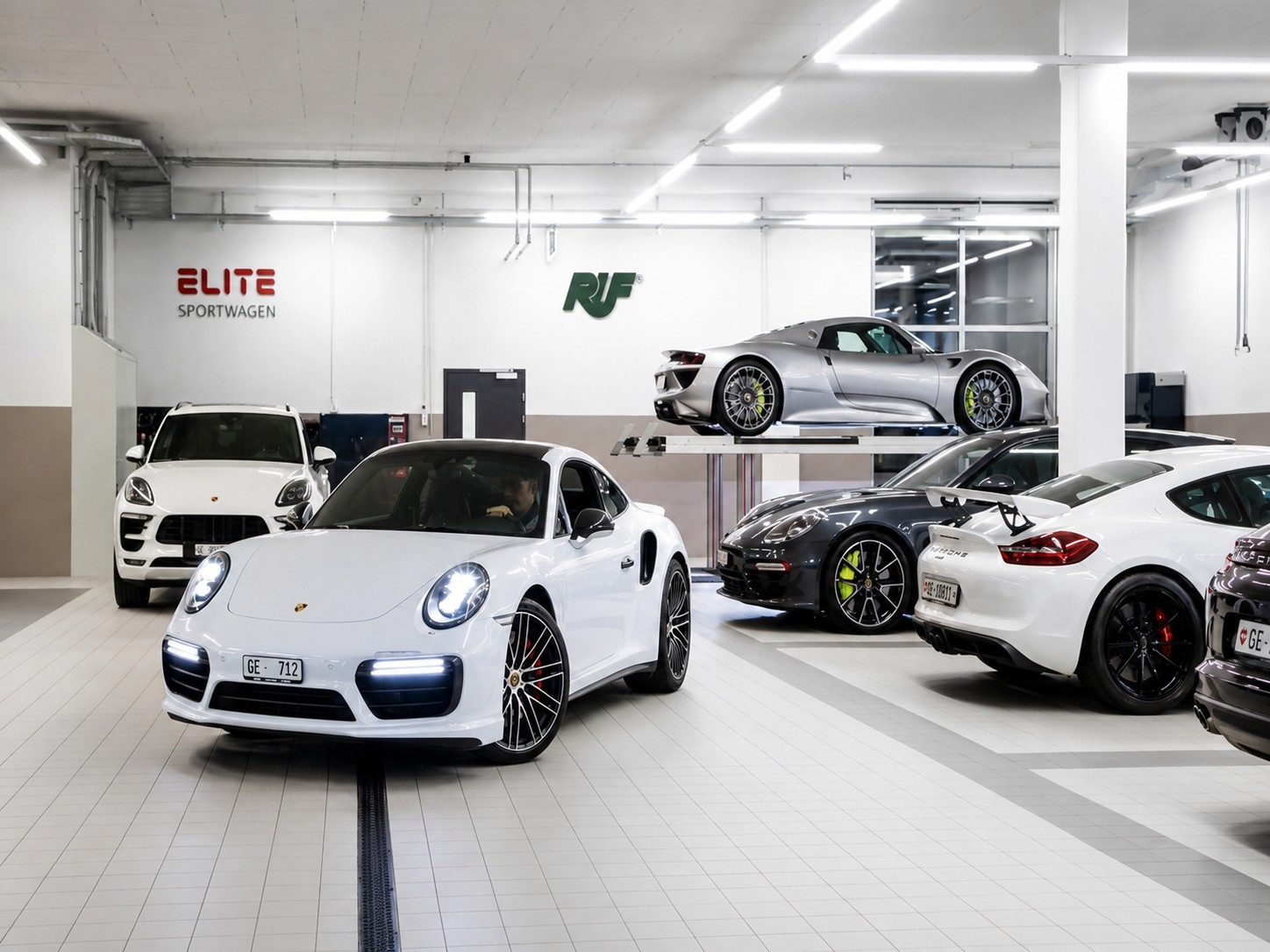 PORSCHE 718 Boxster Spyder RS PDK-image-9