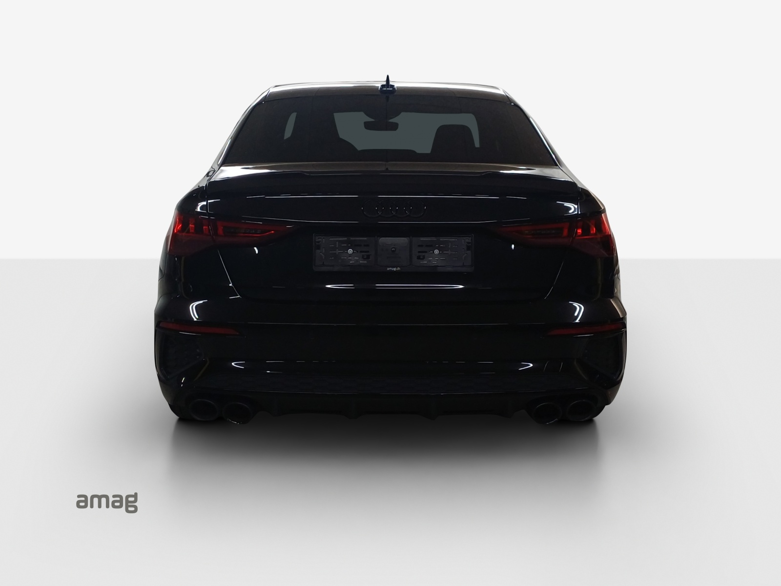 AUDI S3 Limousine 2.0 TFSI quattro S-tronic-showroom-element-3