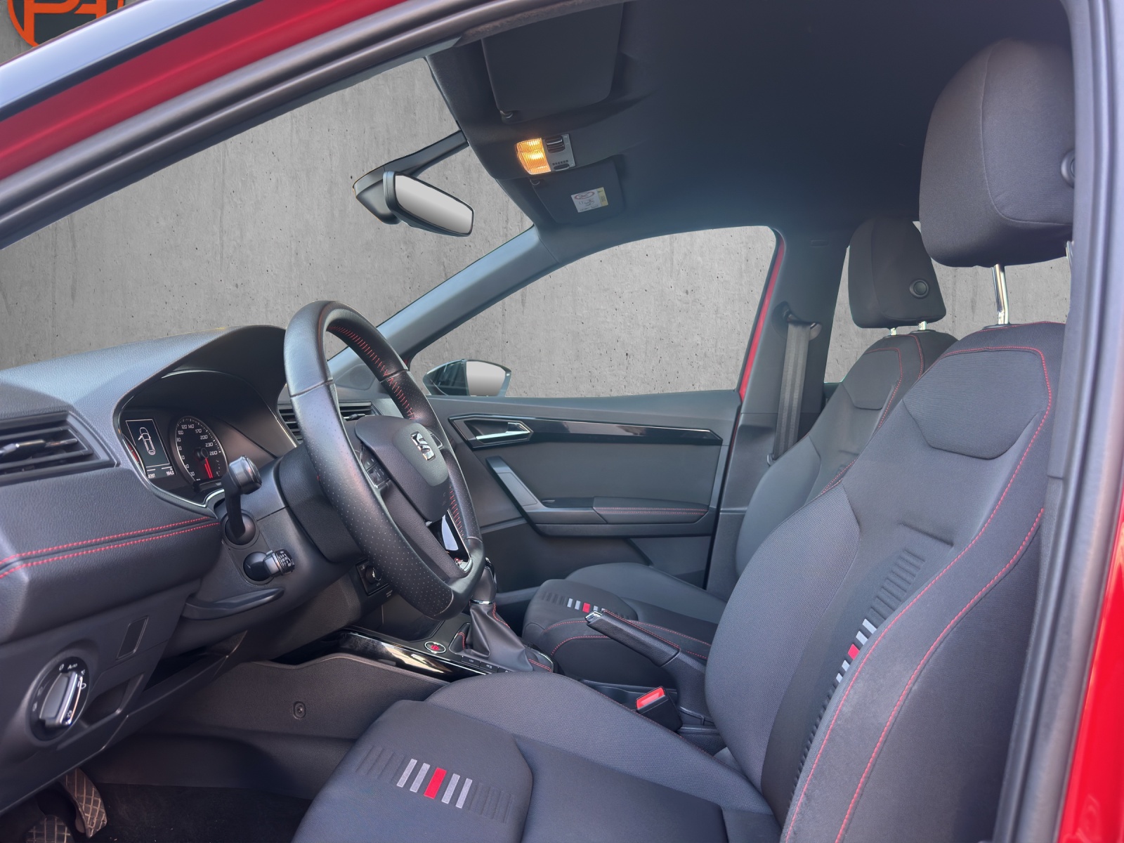 SEAT Arona 1.5 TSI Evo FR-image-8