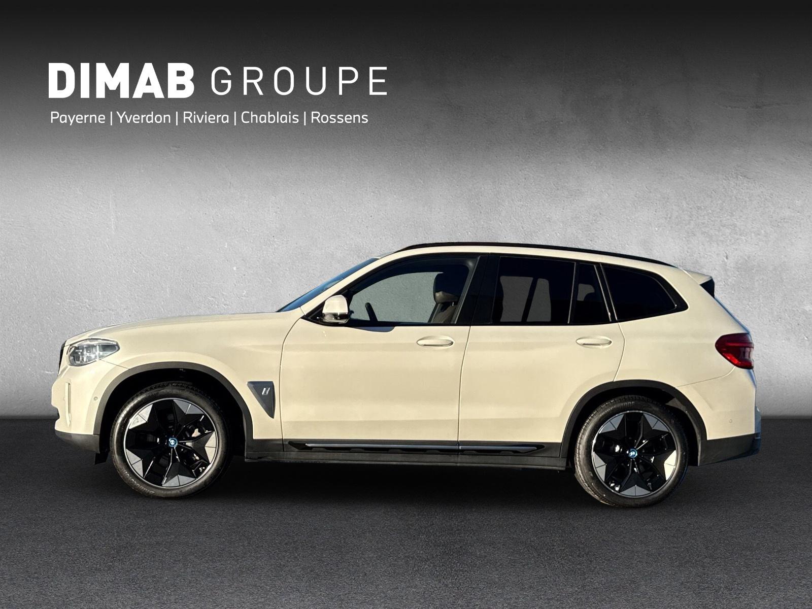 BMW iX3 E-Motor G08 (CH) AHK ** Action de Leasing à 0.9% ** 📍-showroom-element-1
