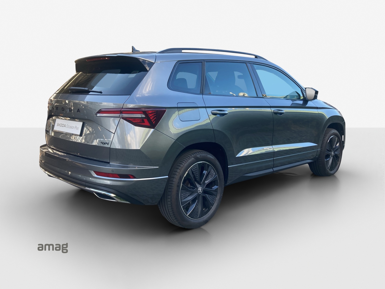 SKODA Karoq 2.0 TSI SportLine 4x4 DSG-image-4