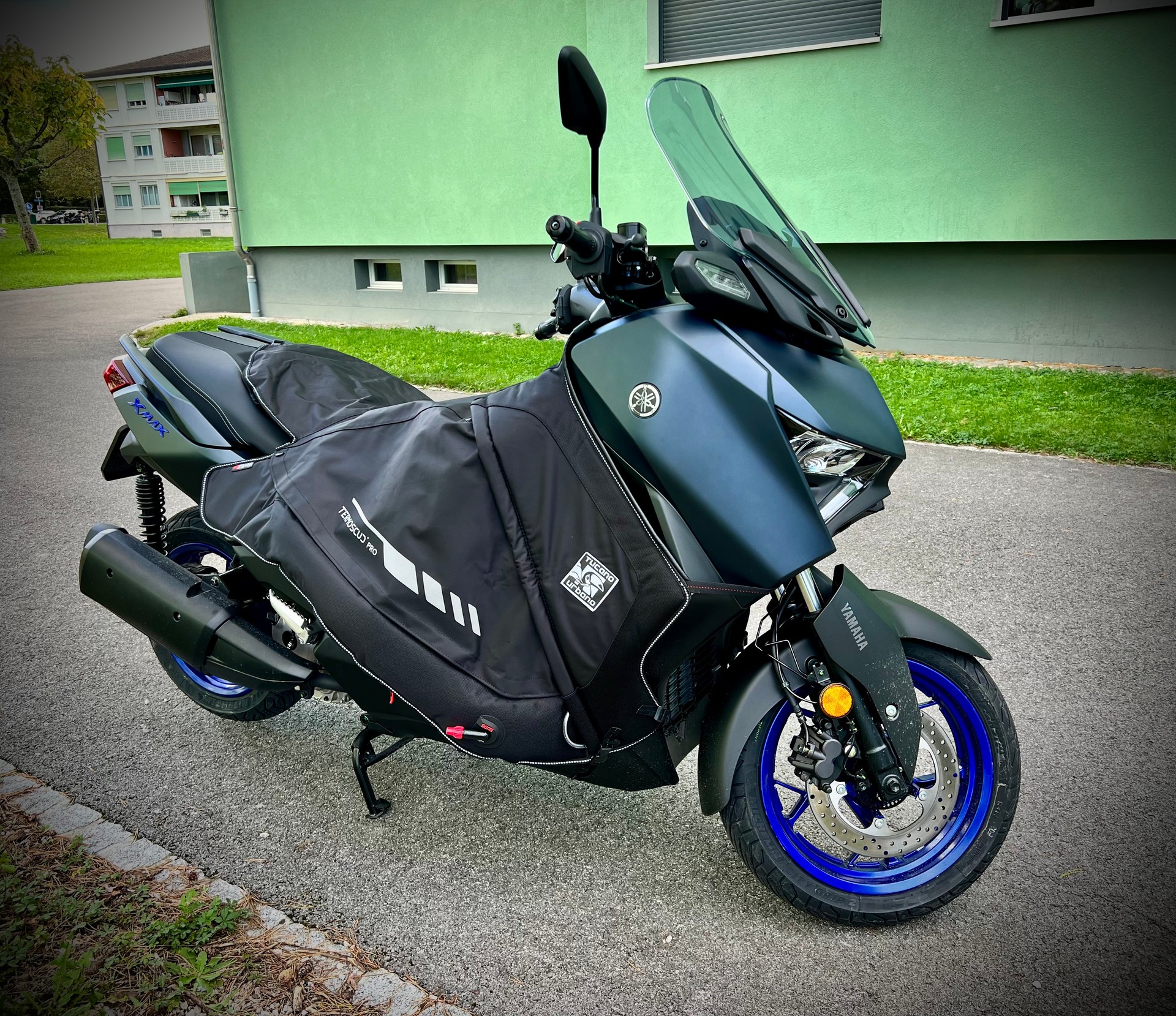 YAMAHA X-Max 300-image-1