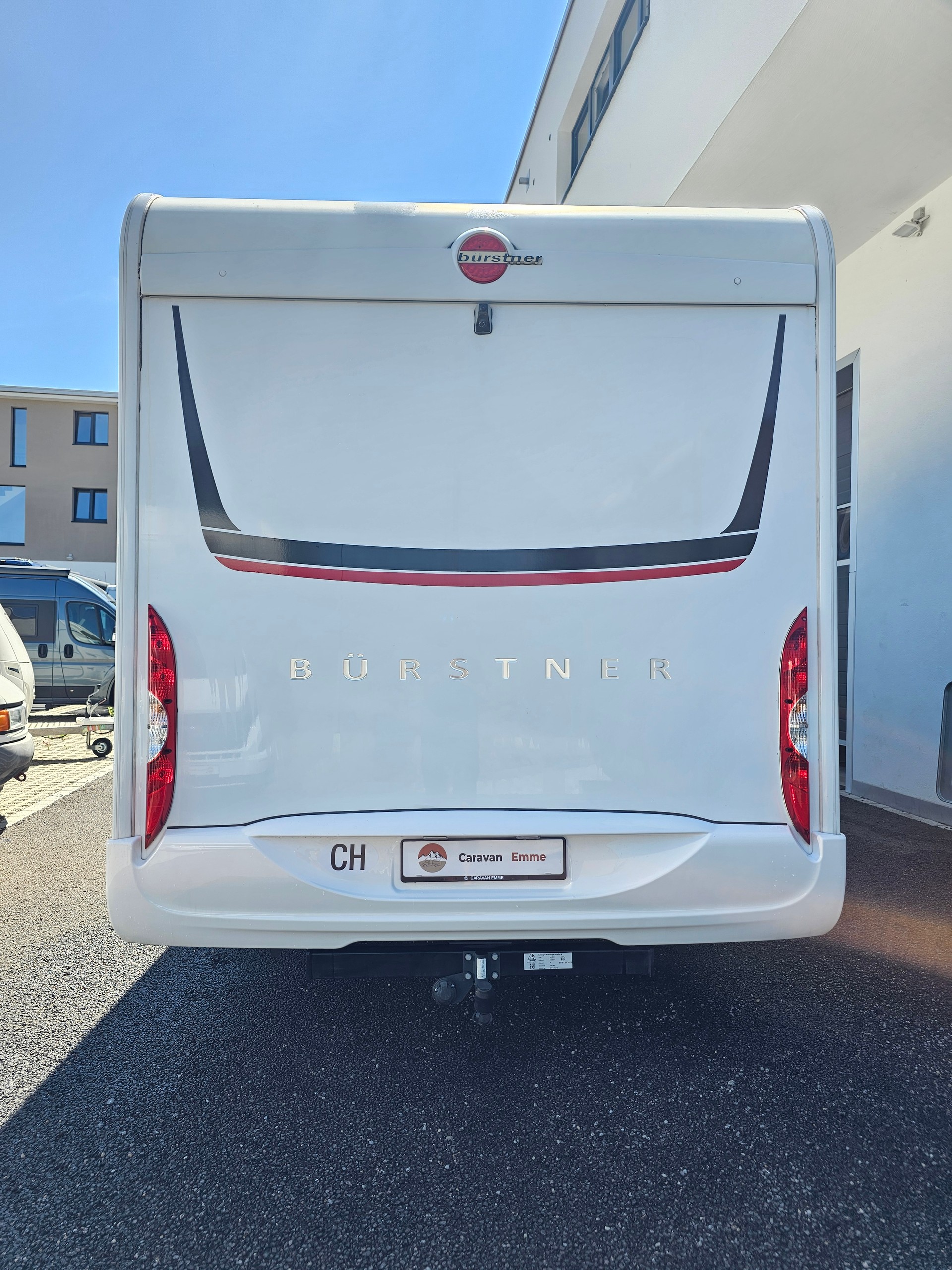 BÜRSTNER Lyseo T690 mit Einzelbetten!-image-5