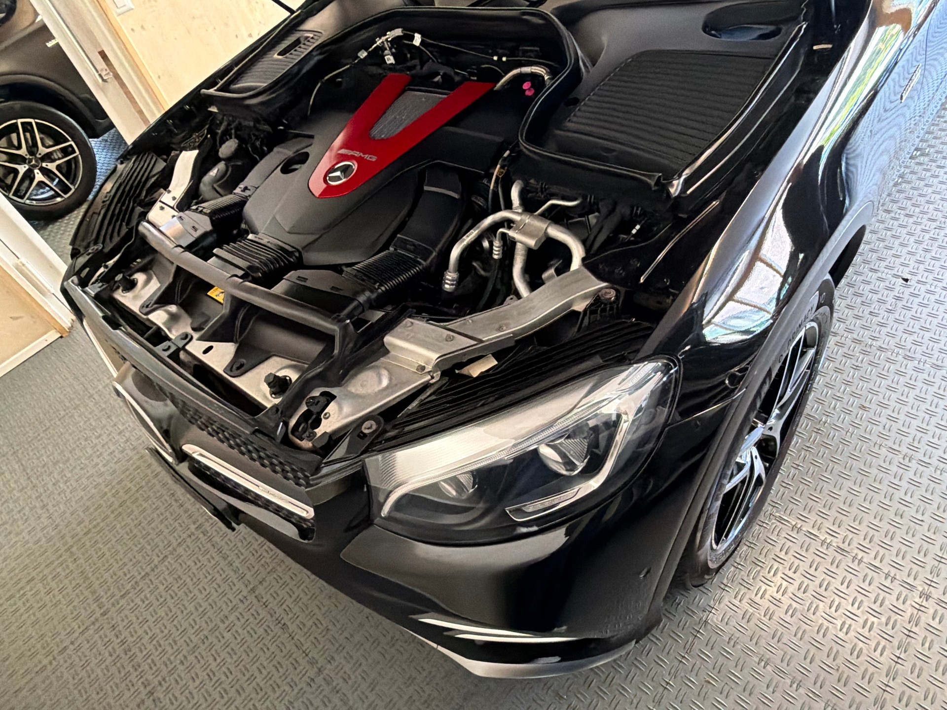MERCEDES-BENZ GLC 43 AMG 4Matic 9G-Tronic-image-15
