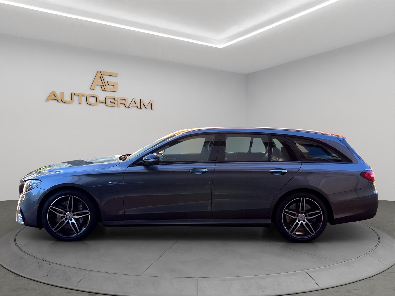 MERCEDES-BENZ E 43 AMG 4 Matic 9G-Tronic-showroom-element-1