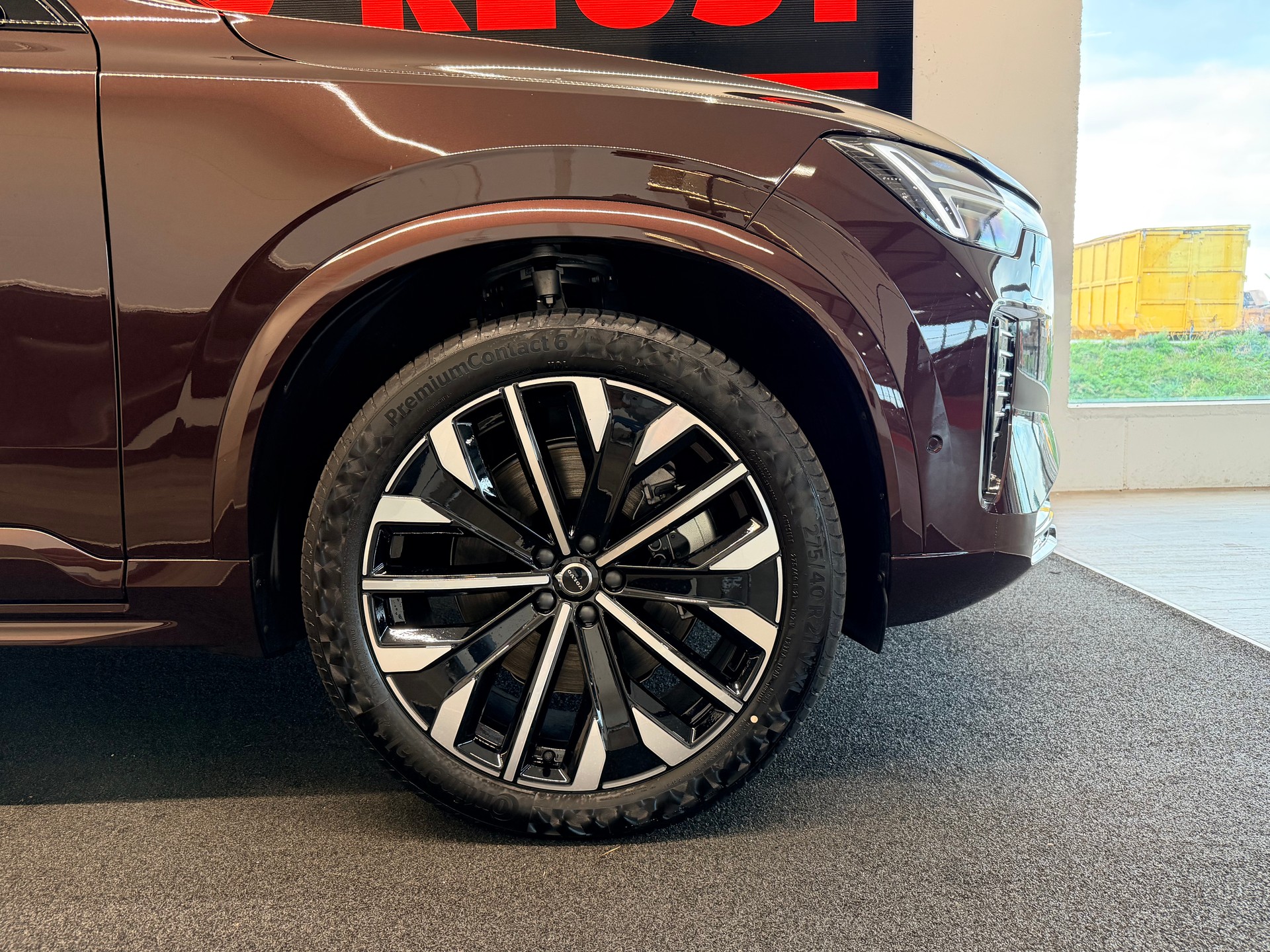 VOLVO XC90 T8 eAWD PluginHybrid Ultra Dark Geartronic-image-5