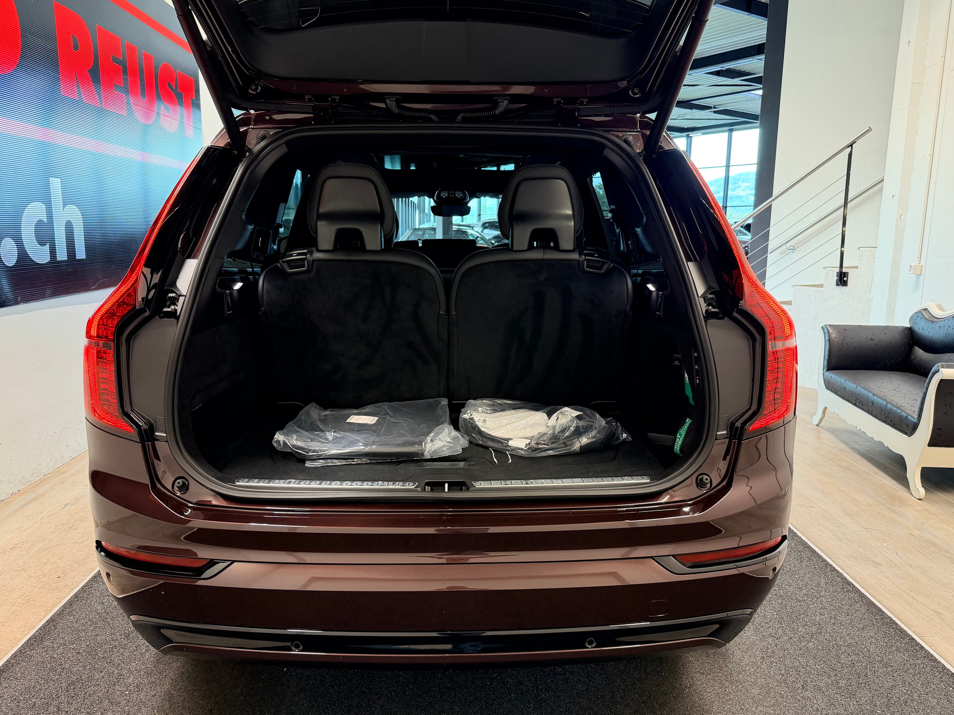 VOLVO XC90 T8 eAWD PluginHybrid Ultra Dark Geartronic-image-9
