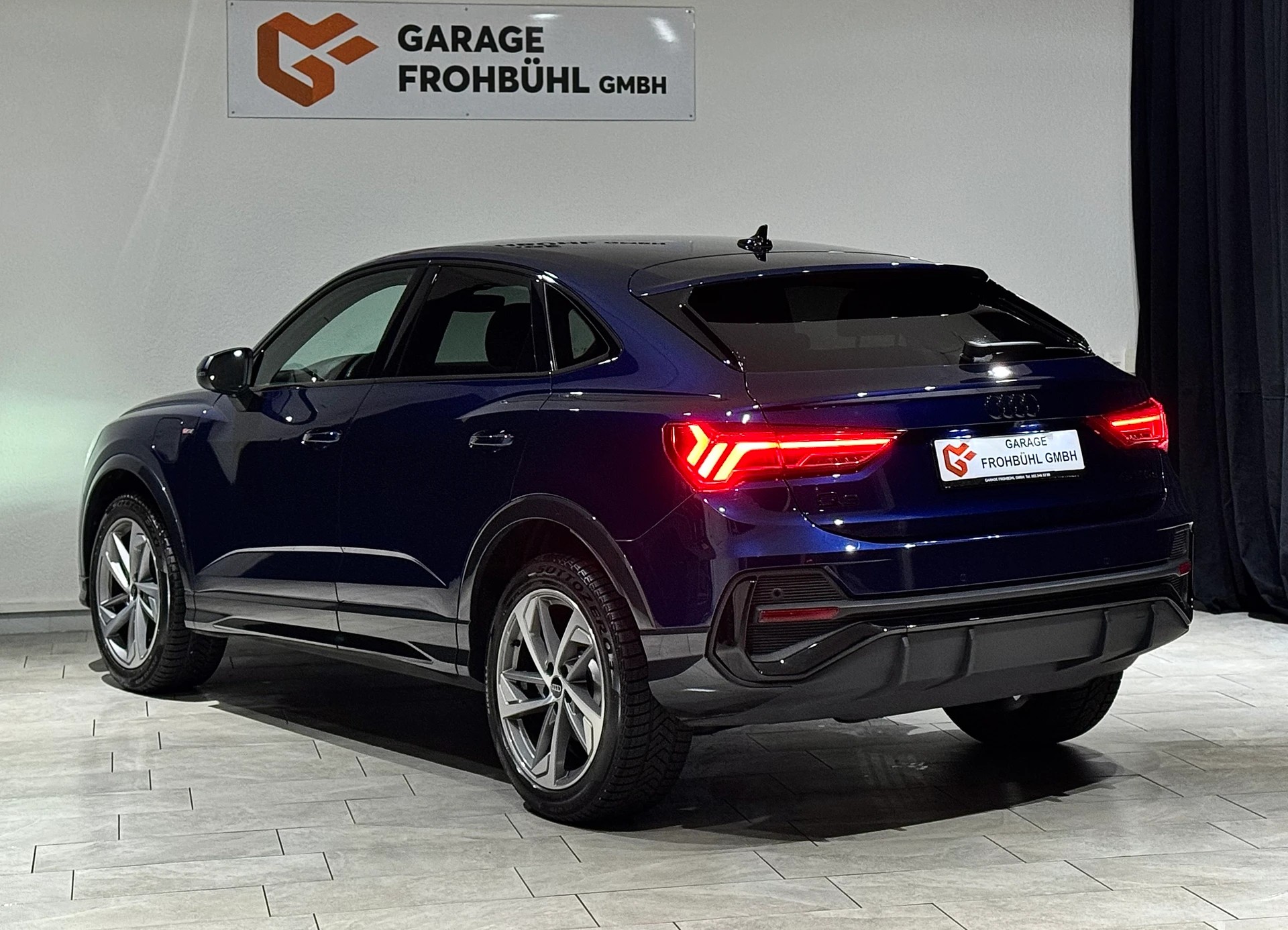 AUDI Q3 Sportback 45 TFSI e S line S-tronic-image-4