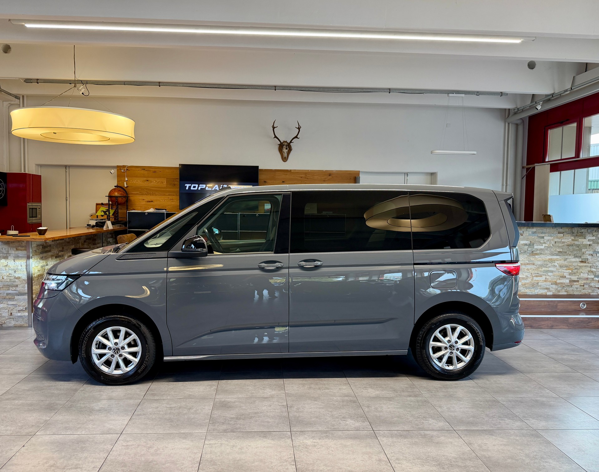 VW Multivan 2.0 TDI Life DSG-showroom-element-2