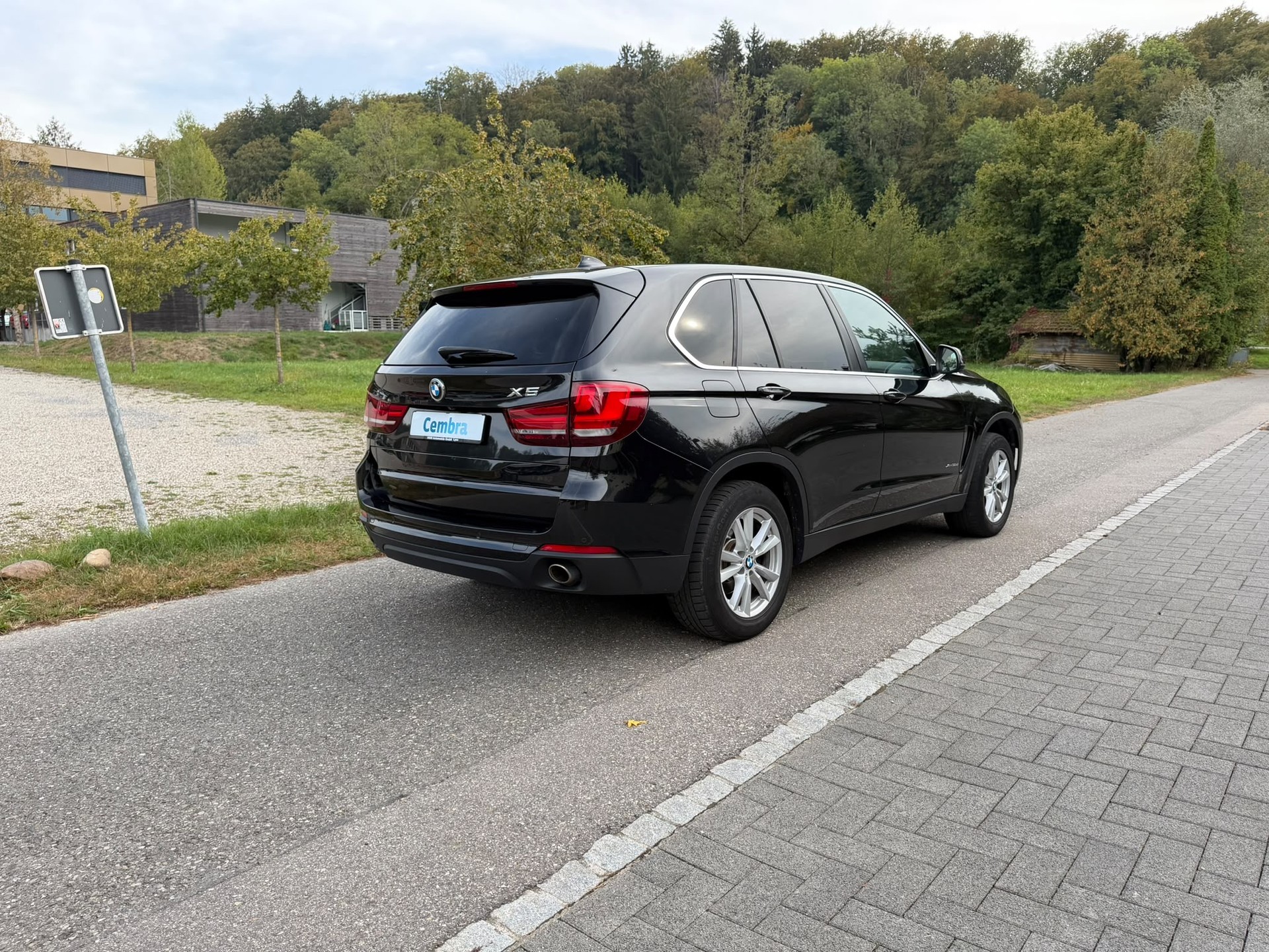BMW X5 xDrive 30d Steptronic-showroom-element-3