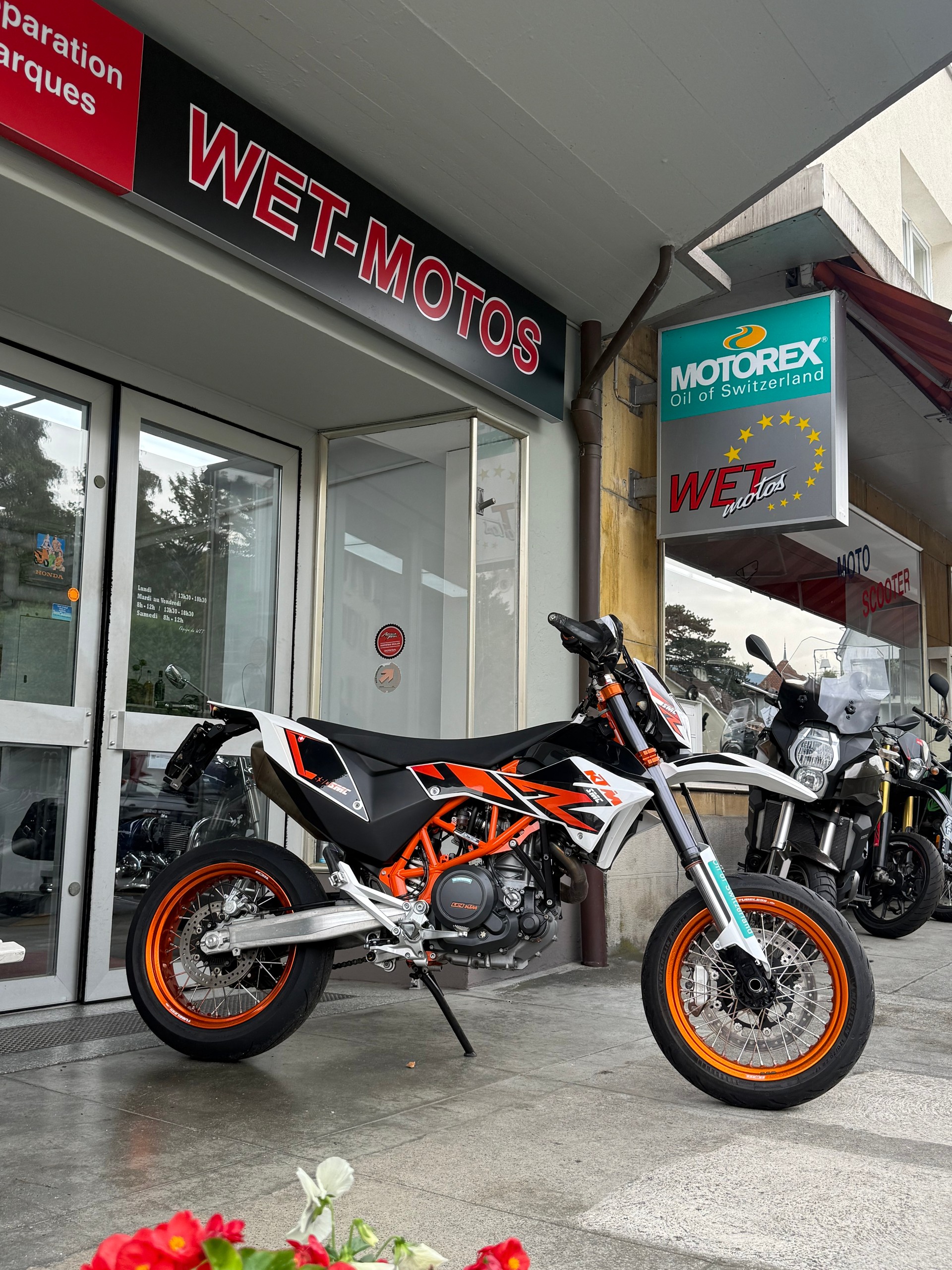 KTM 690 SMC R-image-0