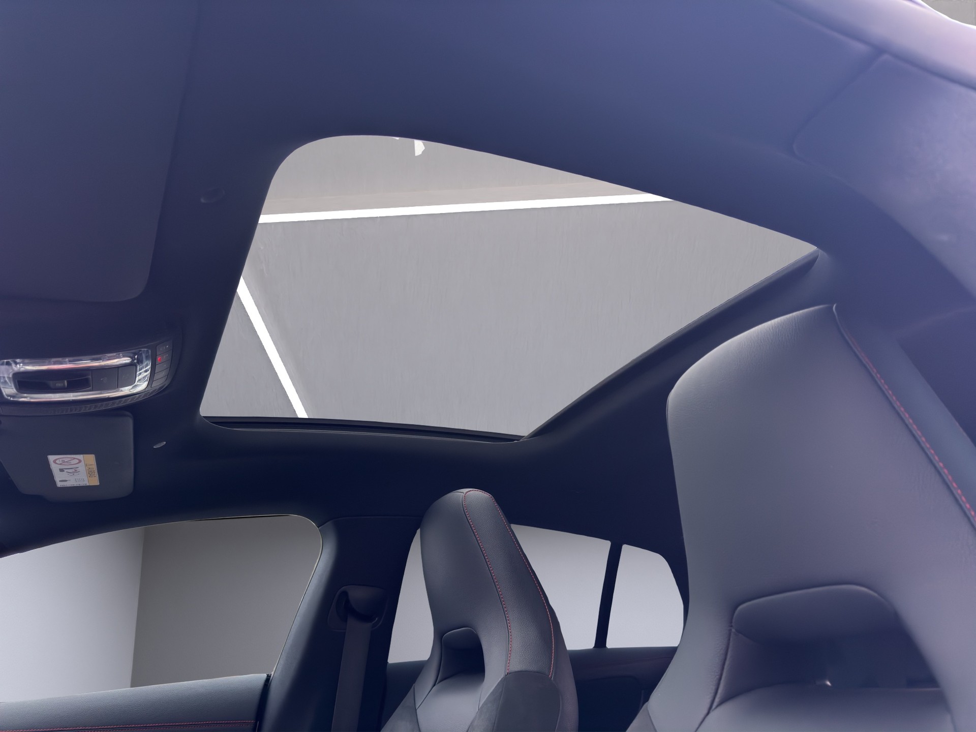 MERCEDES-BENZ CLA Shooting Brake 250 4Matic 7G-DCT AMG Line-image-18