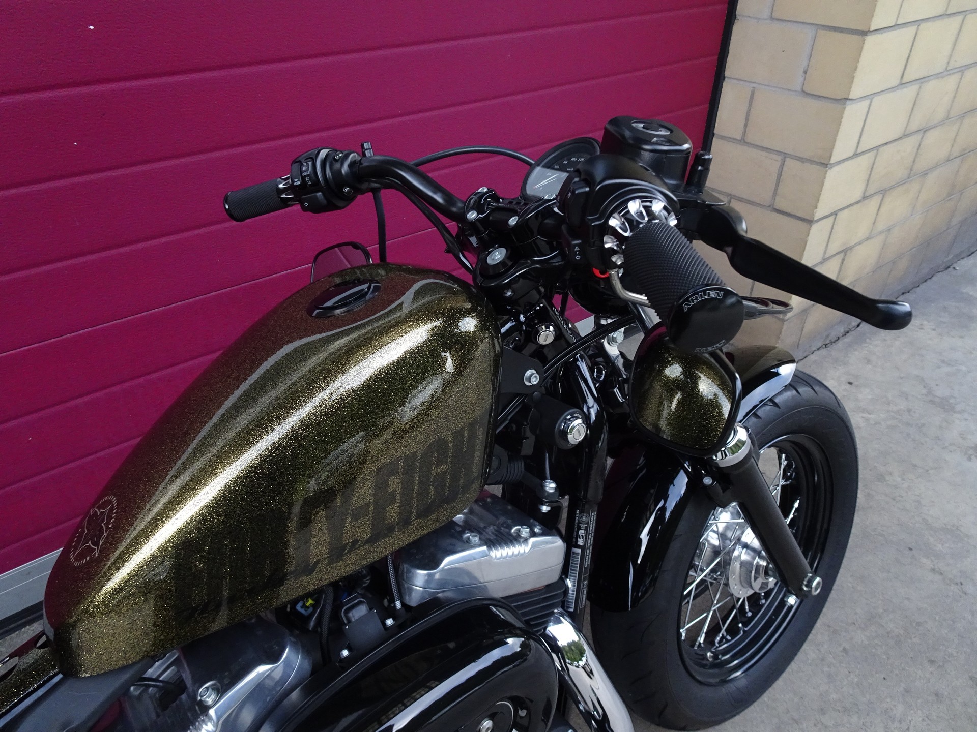 HARLEY-DAVIDSON XL 1200 X Forty Eight-image-4
