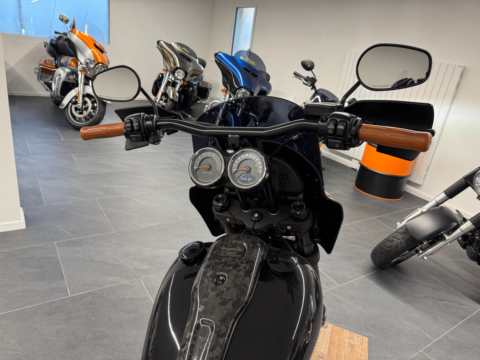 HARLEY-DAVIDSON FXLRS Low Rider S 114 ABS-image-11