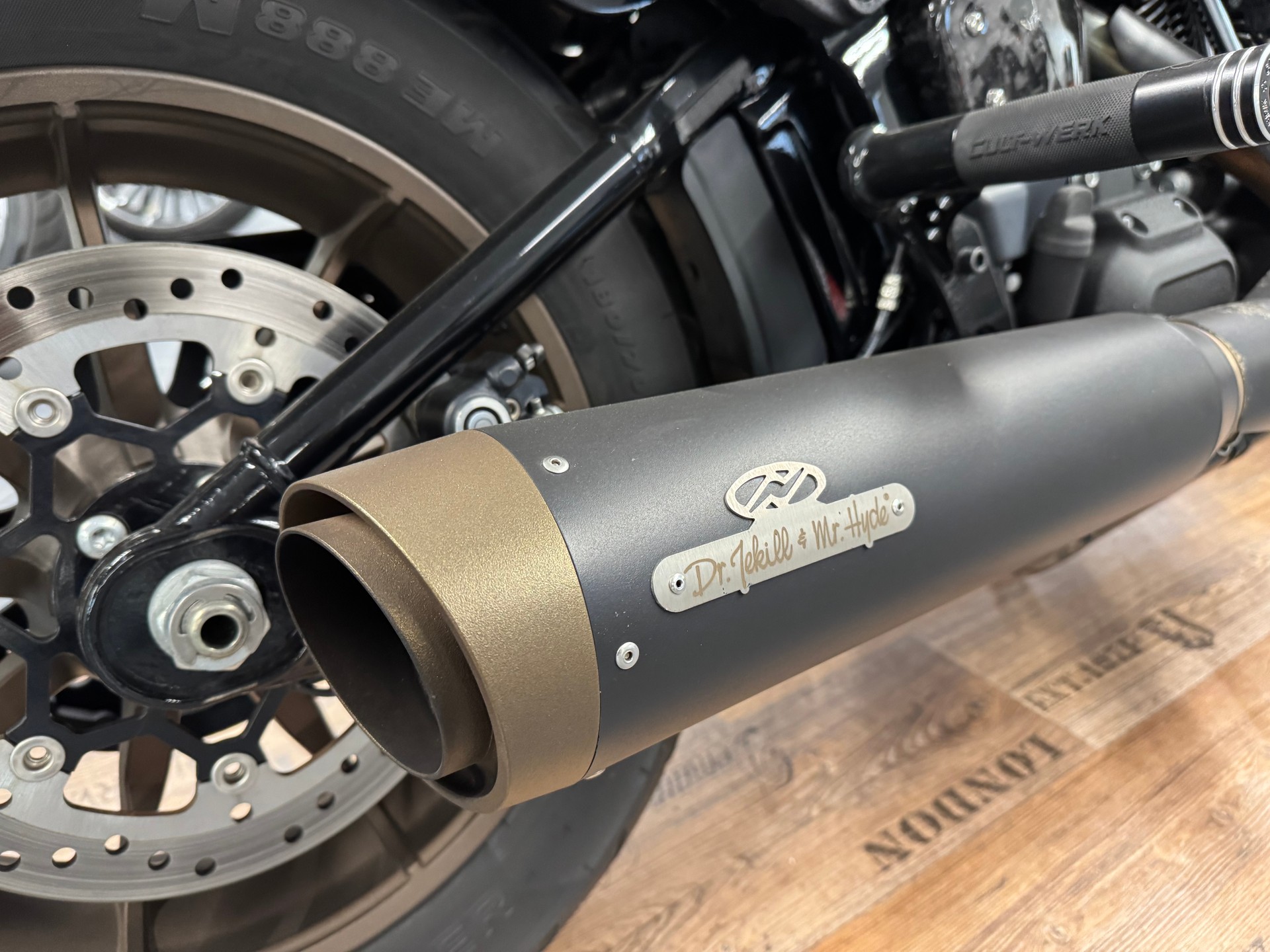HARLEY-DAVIDSON FXLRS Low Rider S 114 ABS-image-9