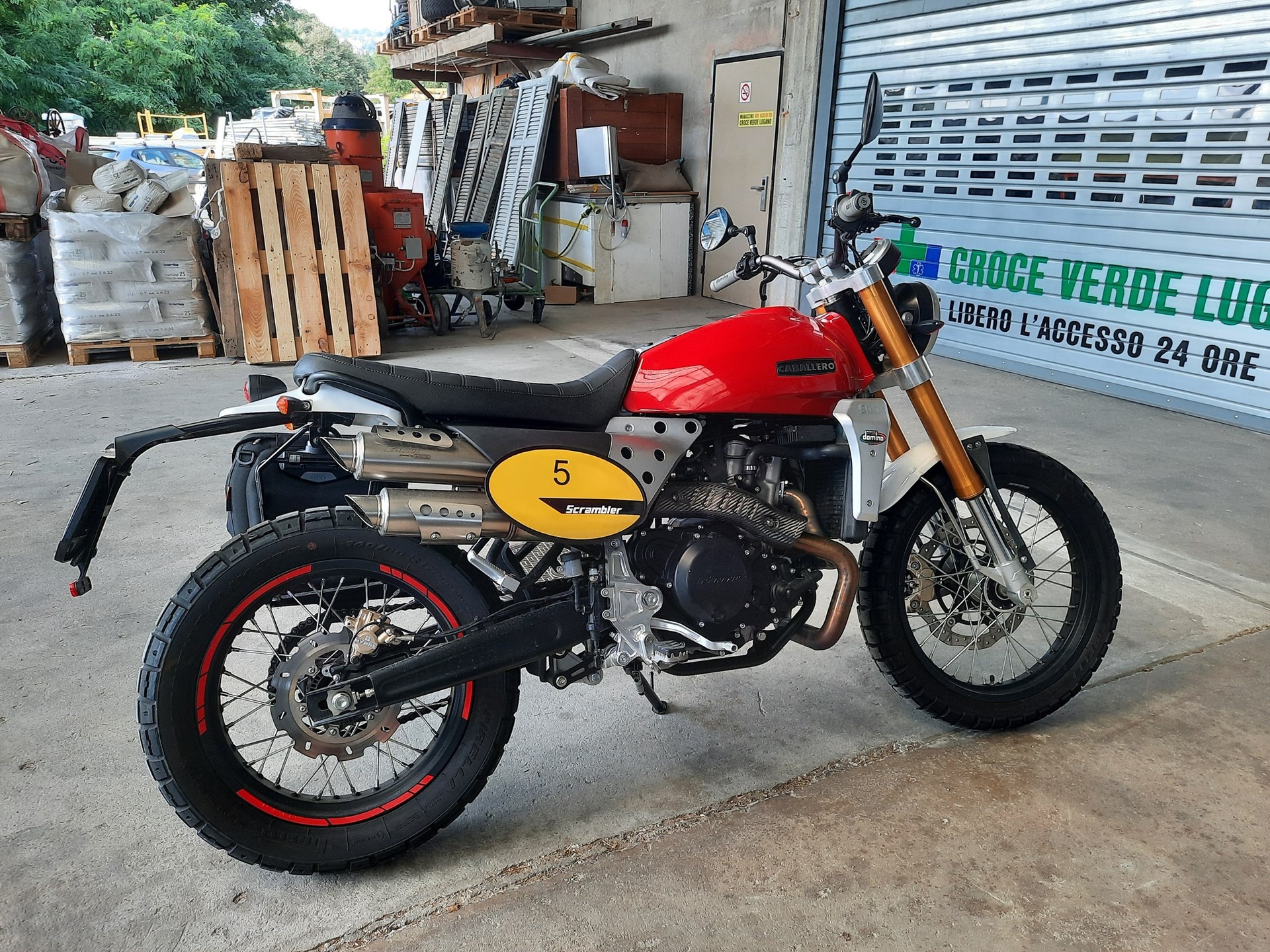 FANTIC Caballero 500-showroom-element-2