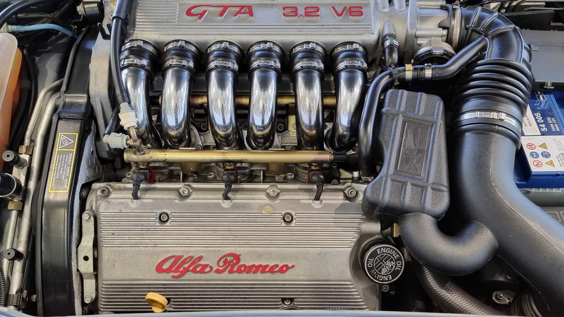 ALFA ROMEO 156 3.2 V6 24V GTA Distinctive-image-9