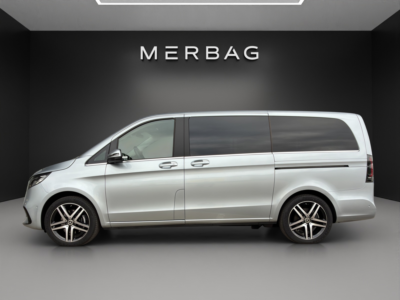 MERCEDES-BENZ V 300 d lang Avantgarde 4Matic 9G-Tronic-image-2