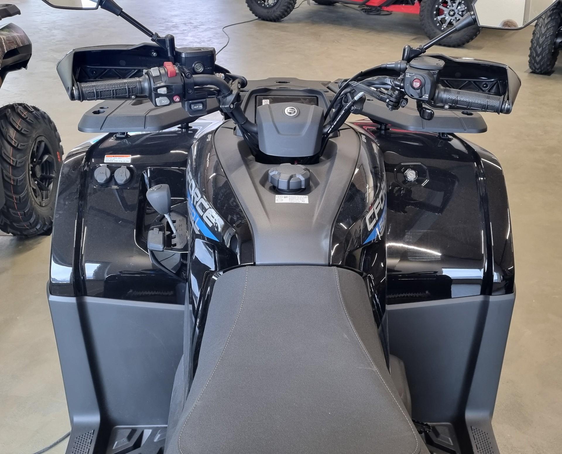 CF MOTO C Force 520 EPS 4x4-image-3