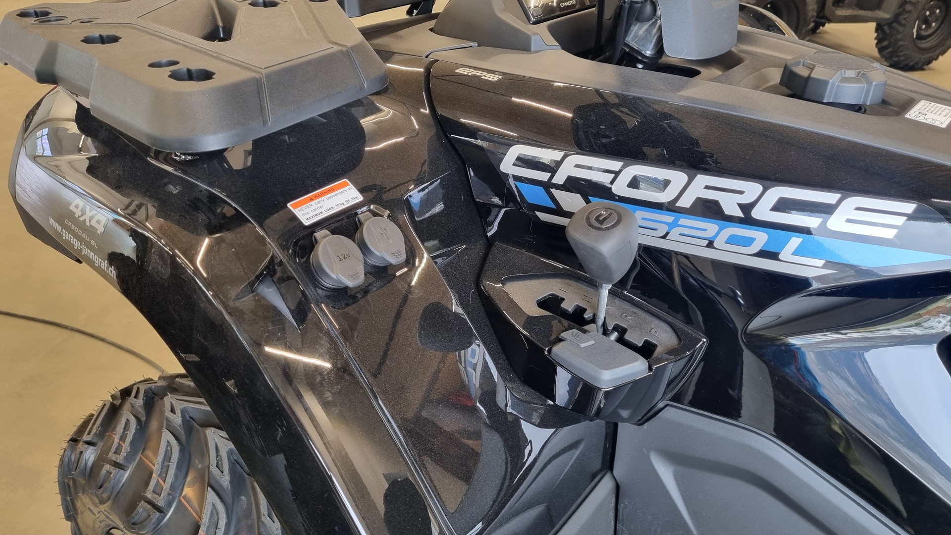 CF MOTO C Force 520 EPS 4x4-image-11