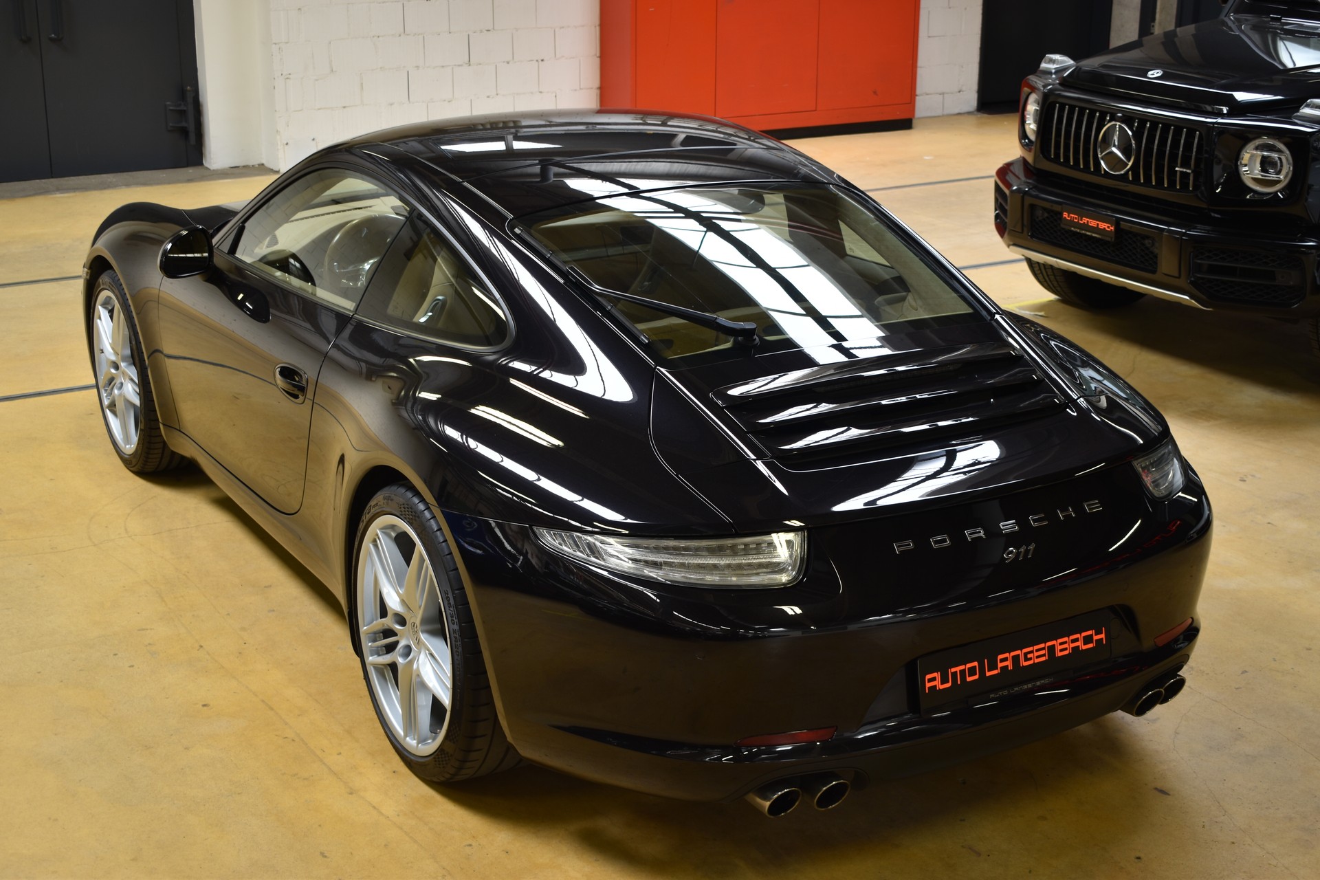 PORSCHE 911 Carrera PDK-showroom-element-3