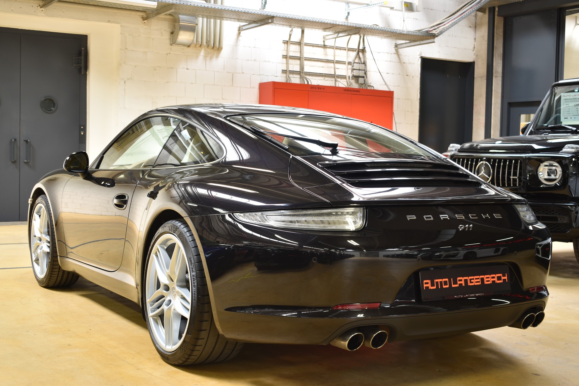 PORSCHE 911 Carrera PDK-showroom-element-2