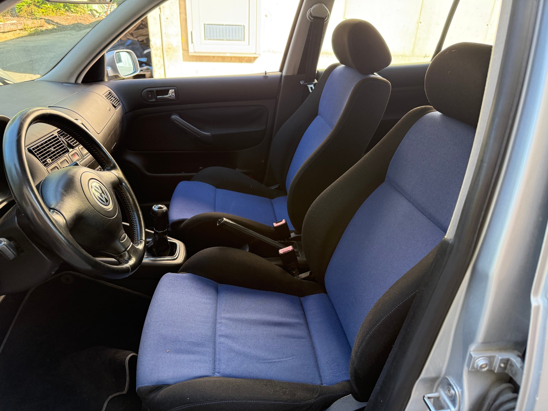 VW Golf 1.9 TDI PD Comfortline-image-9