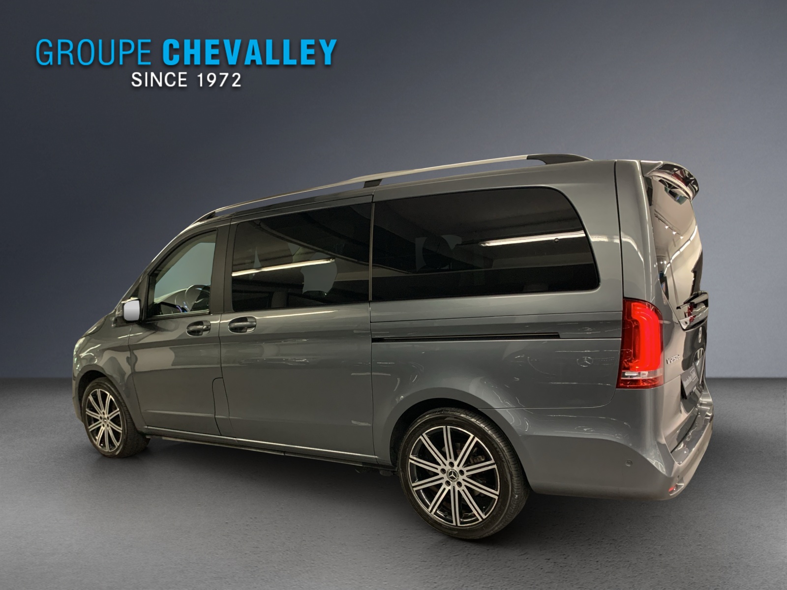 MERCEDES-BENZ V 250 d lang Exclusive 4Matic 9G-Tronic-showroom-element-3