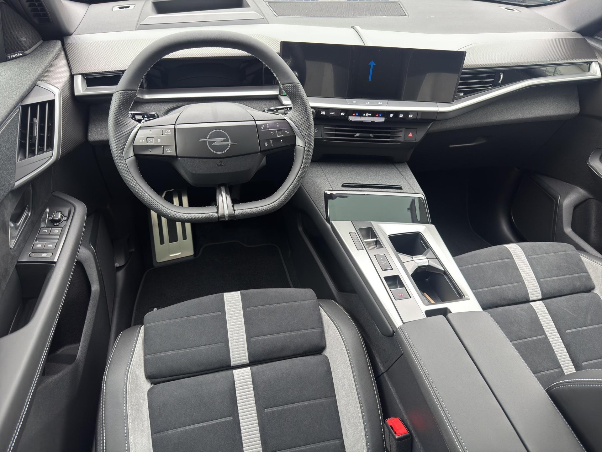 OPEL Grandland-e Ultimate AWD-image-31