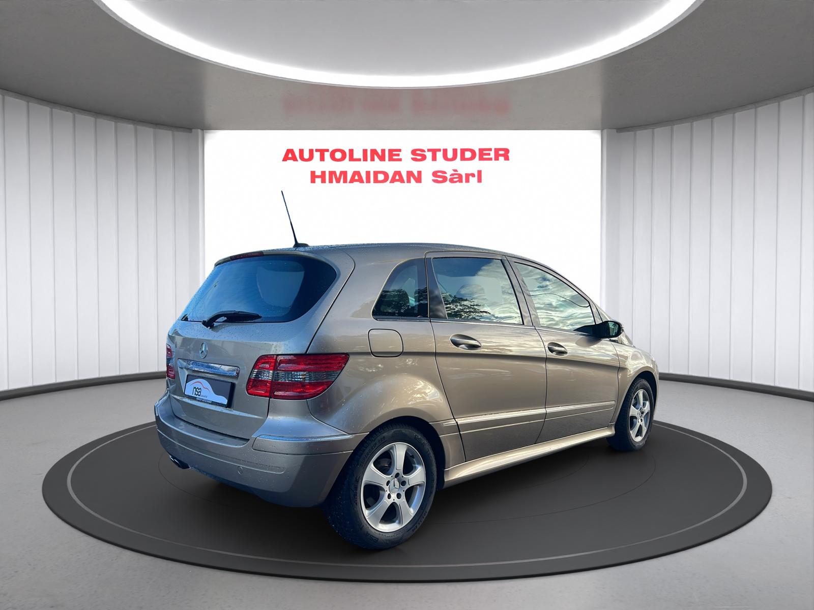 MERCEDES-BENZ B 200 T-image-3