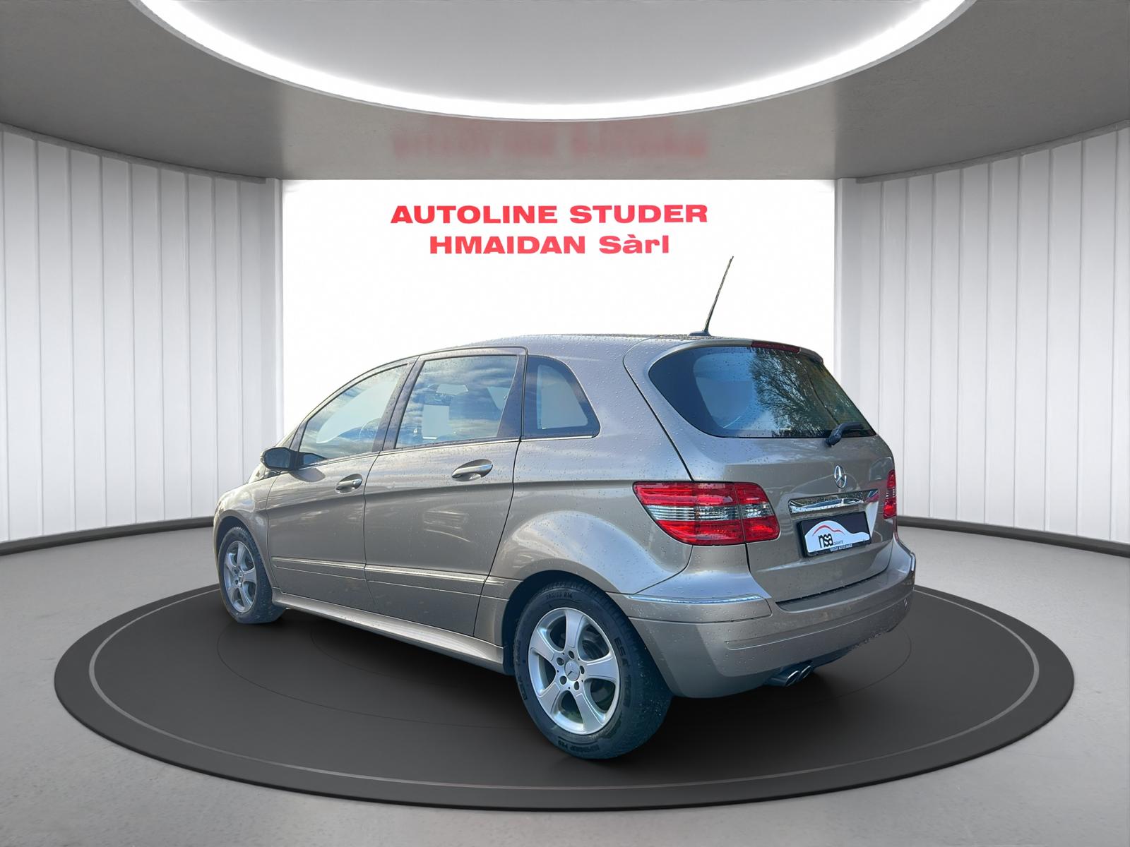 MERCEDES-BENZ B 200 T-image-1