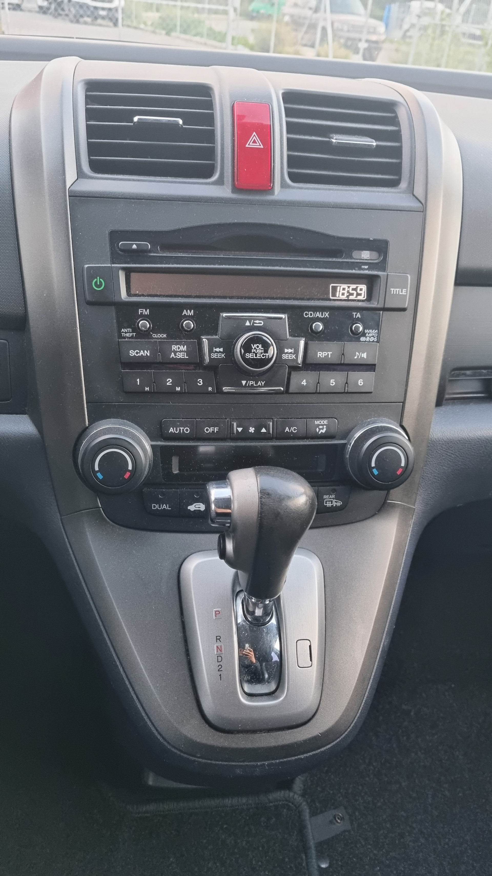 HONDA CR-V 2.0 4WD Comfort Automatic-image-10