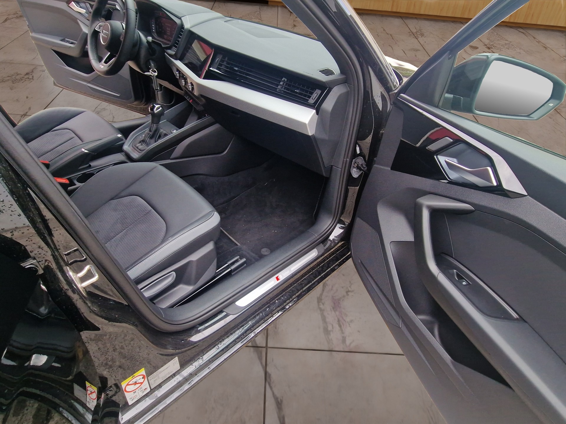 AUDI A1 Sportback 35 TFSI S-tronic-image-12