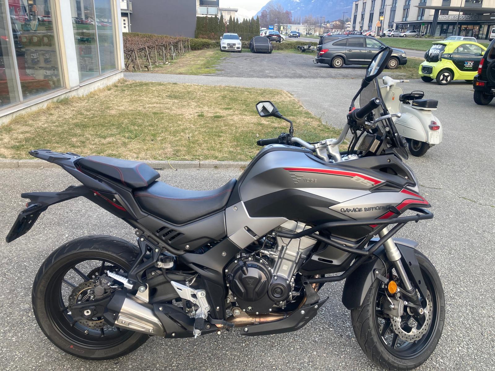 VOGE 500 DS-image-1