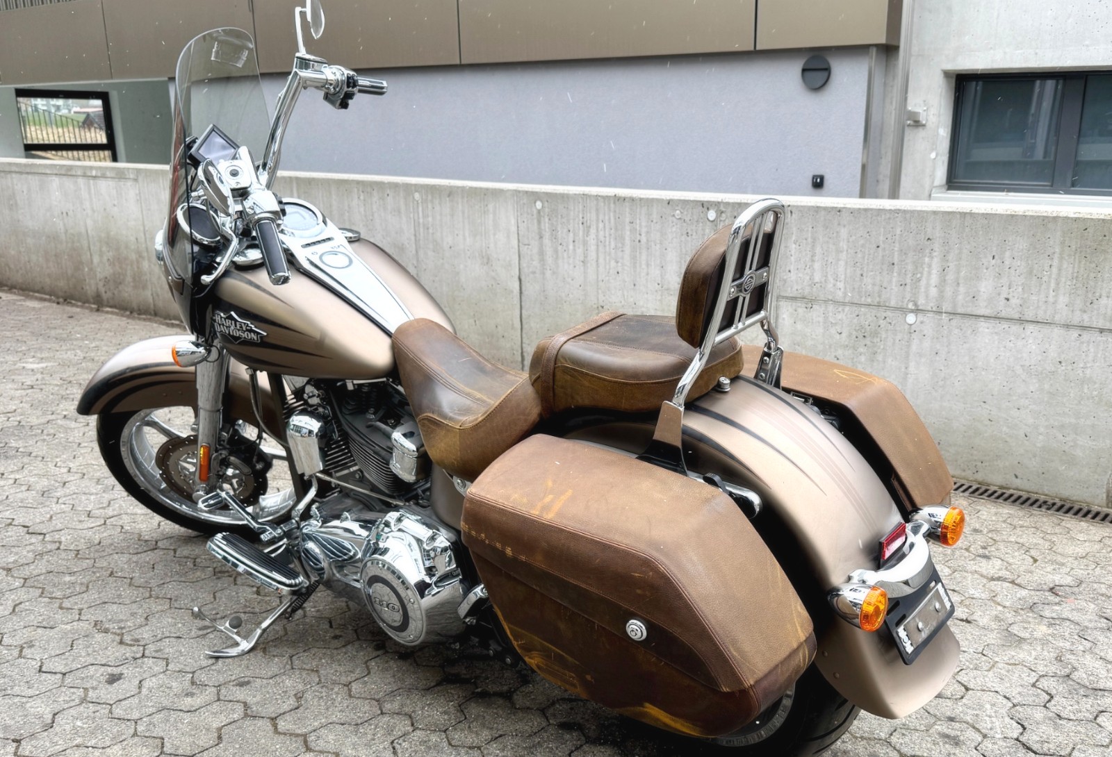 HARLEY-DAVIDSON Harley-Davidson CVO Softail Convertible FLSTSE, 2012, 6’600 km, Jekill & Hyde eingetragen-image-1