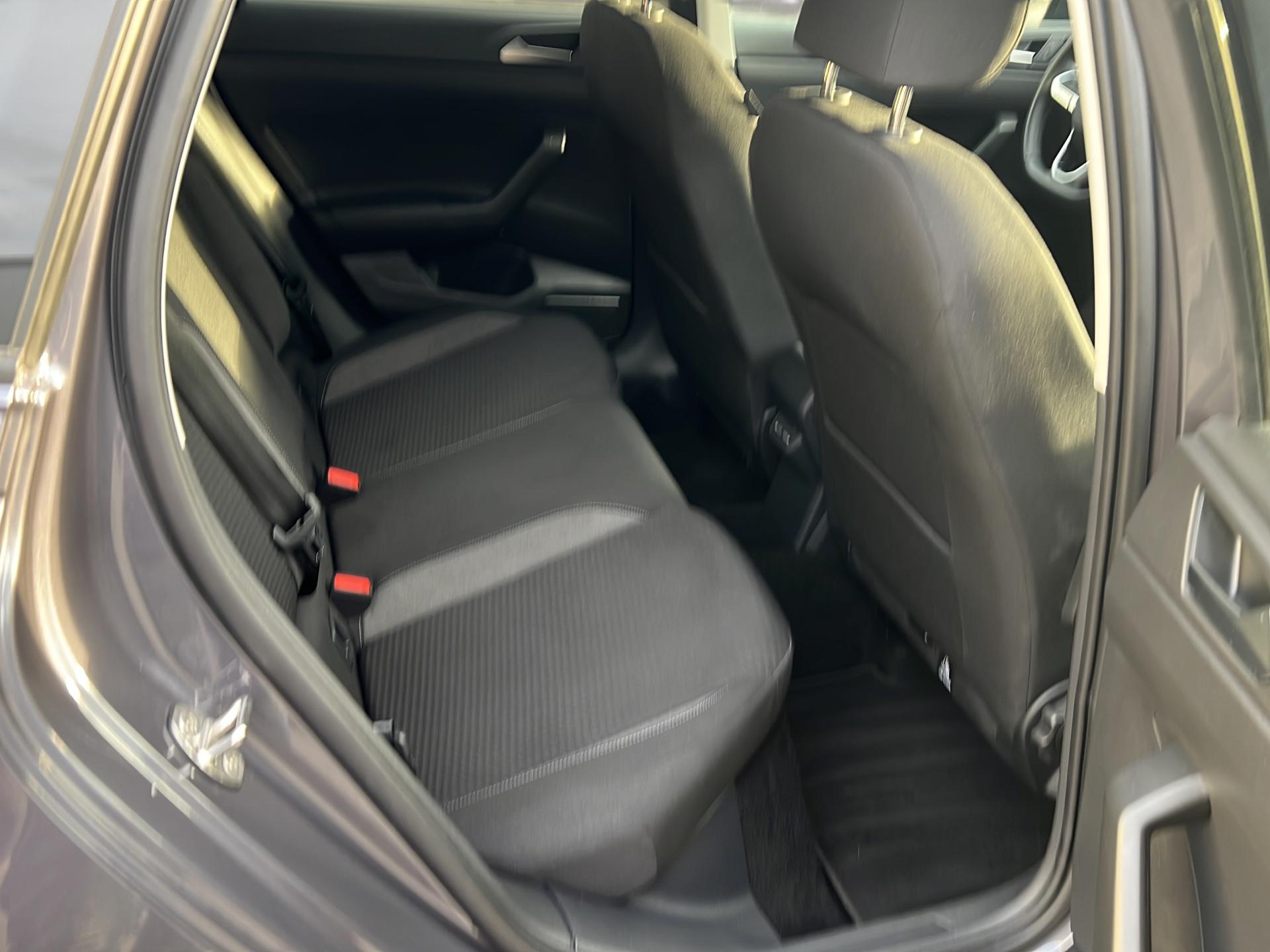 VW Taigo 1.0 TSI Life DSG-image-13