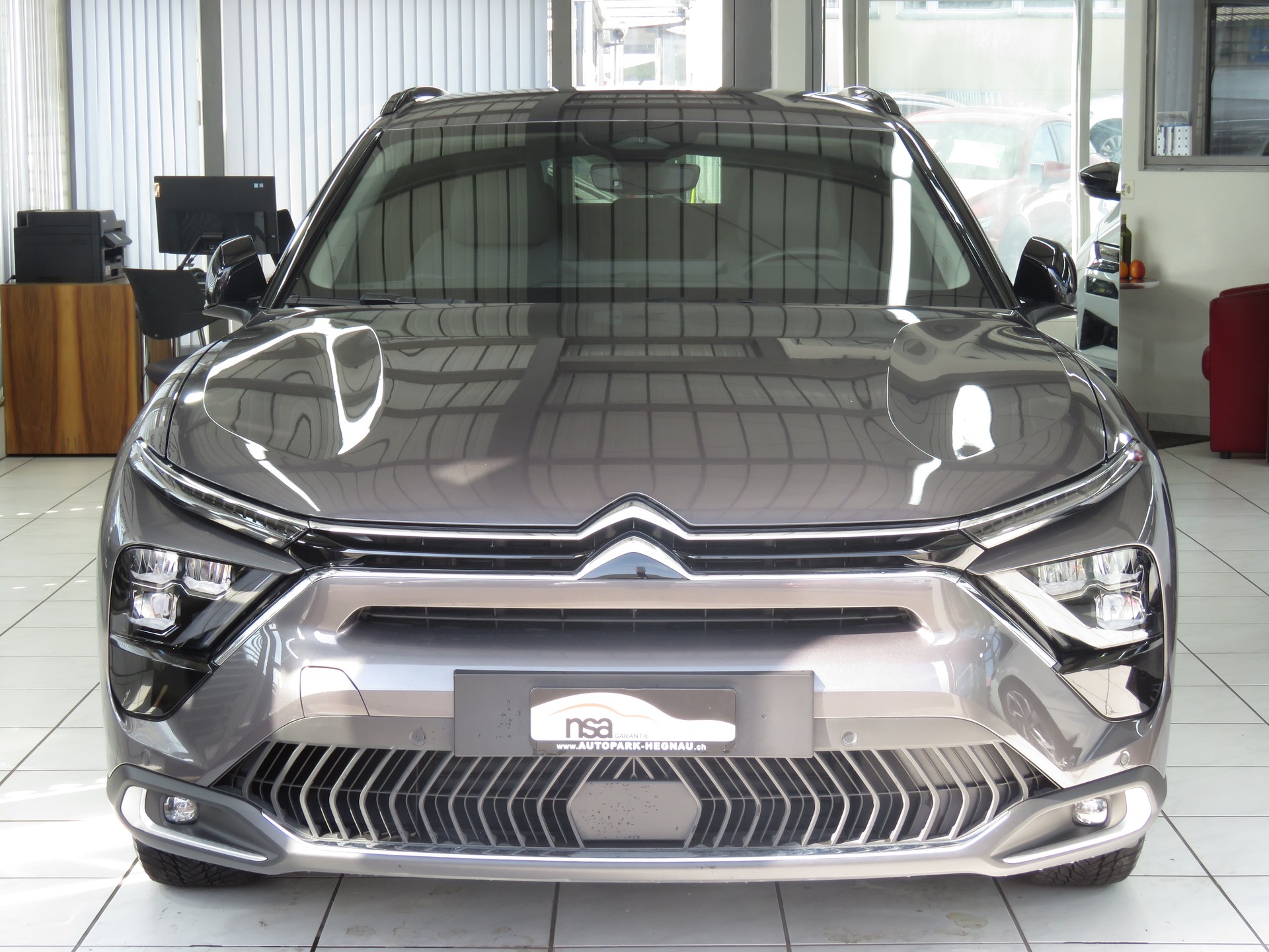 CITROEN C5 X 1.6i PHEV Shine e-EAT8 (Automat)-showroom-element-1